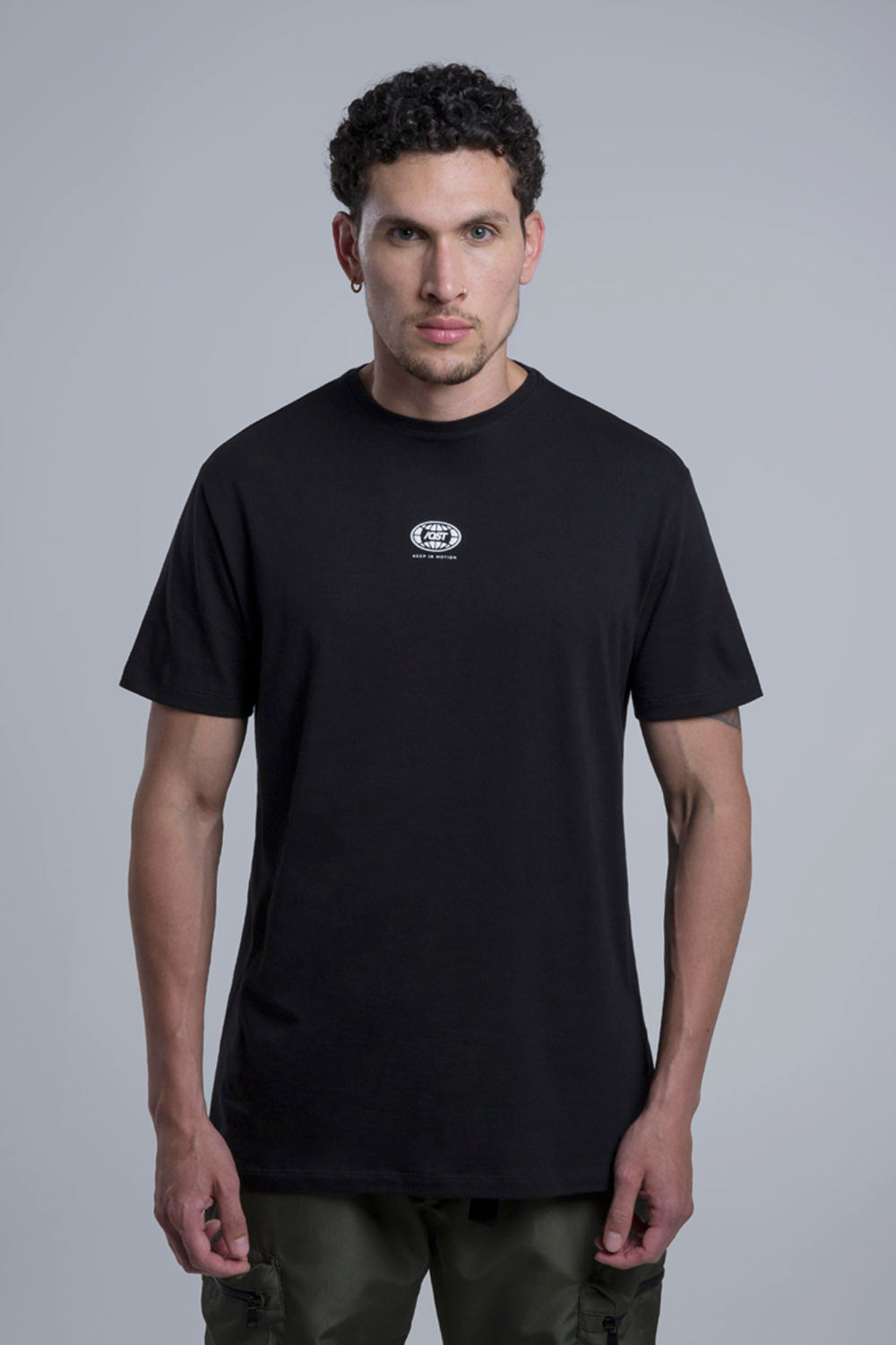 CAMISETA MANGA CORTA COLOR NEGRO - QST