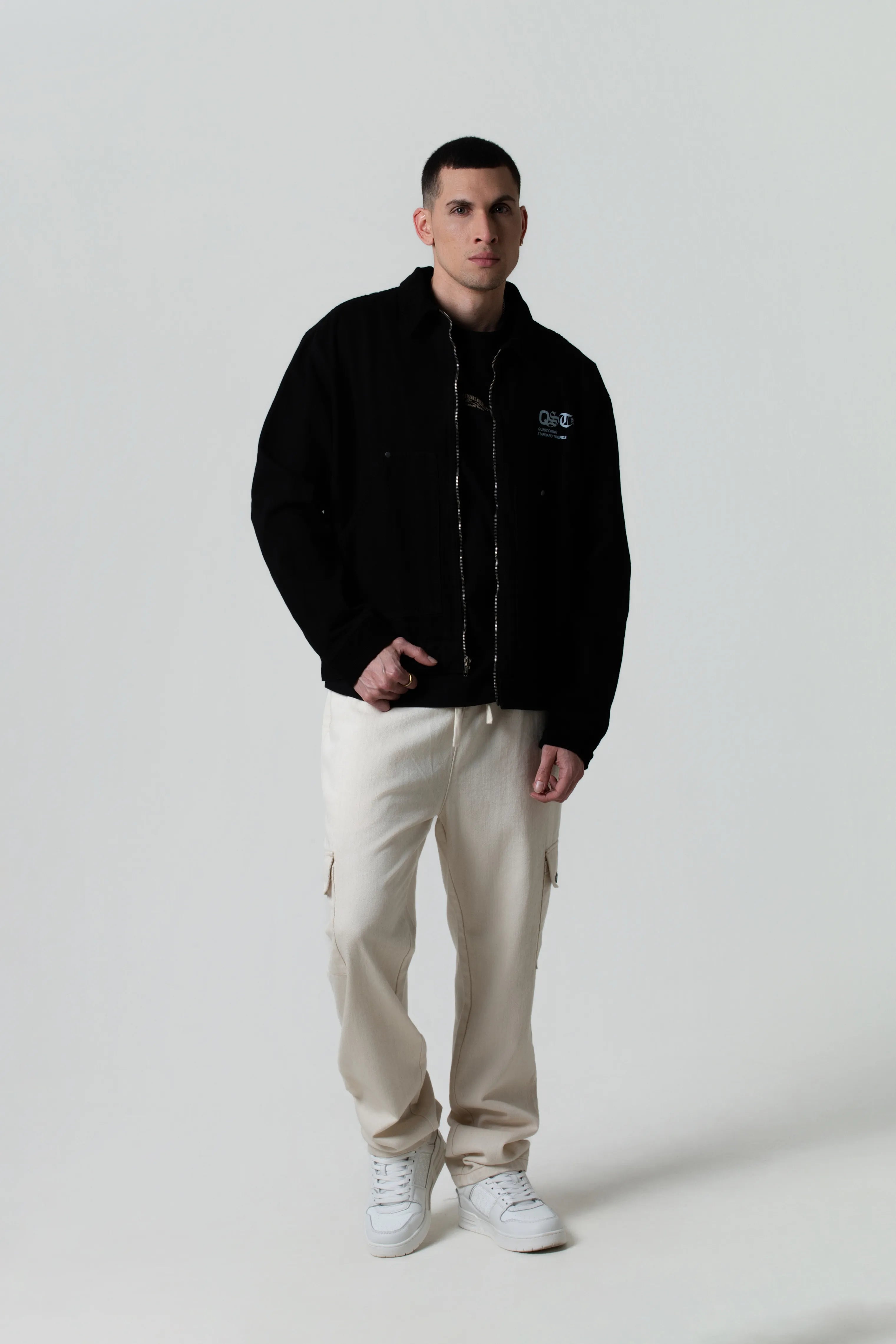 CHAQUETA BOXY COLOR NEGRO