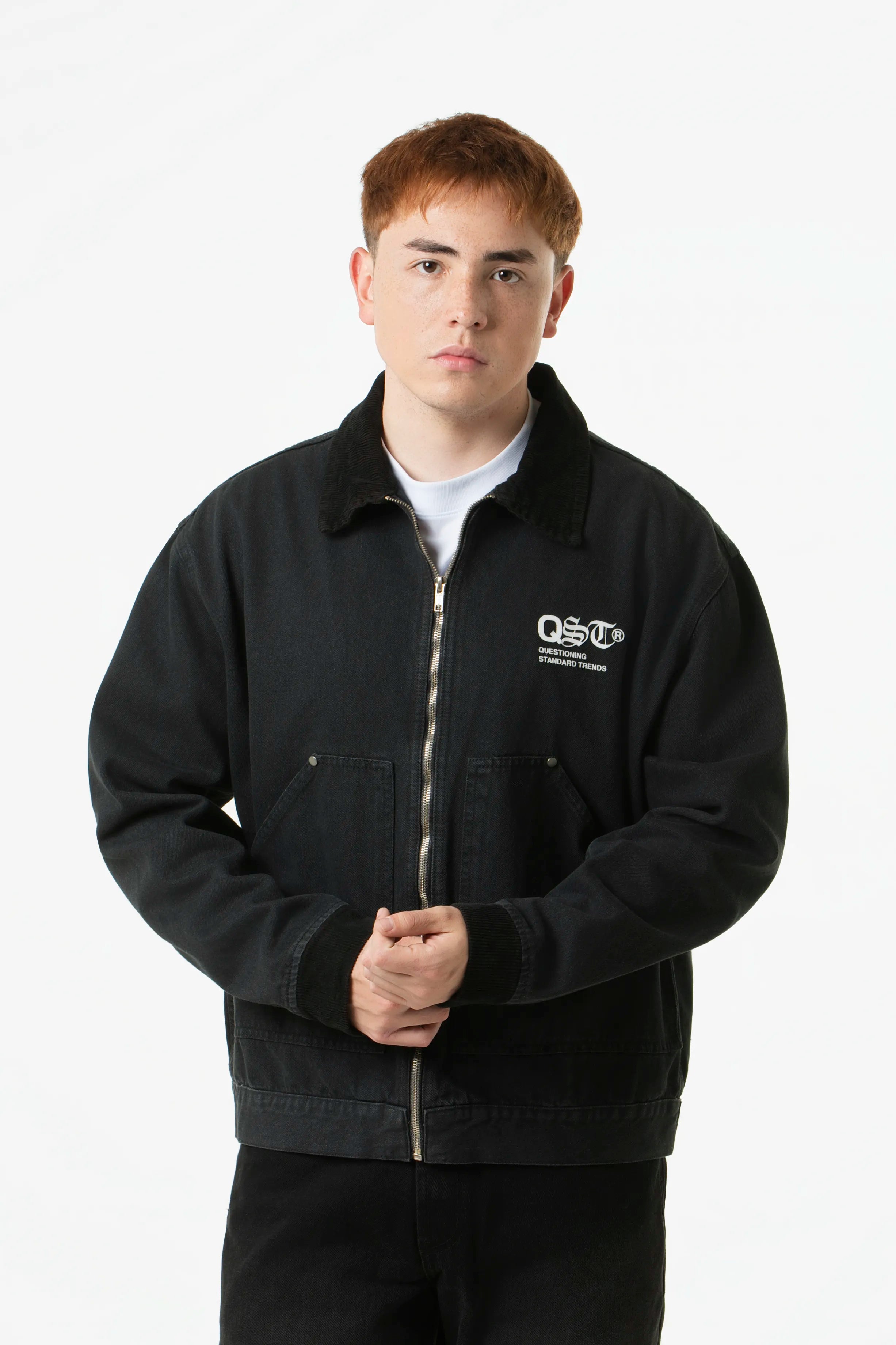 CHAQUETA BOXY COLOR GRIS OSCURO