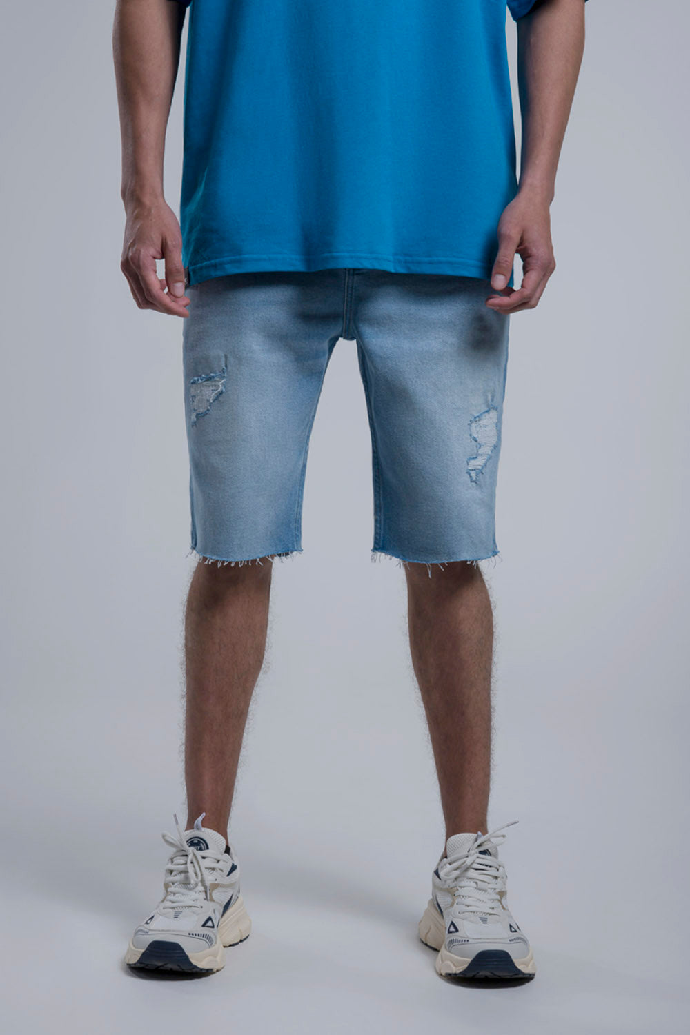 BERMUDA 5 BOLSILLOS COLOR AZUL CLARO - QST