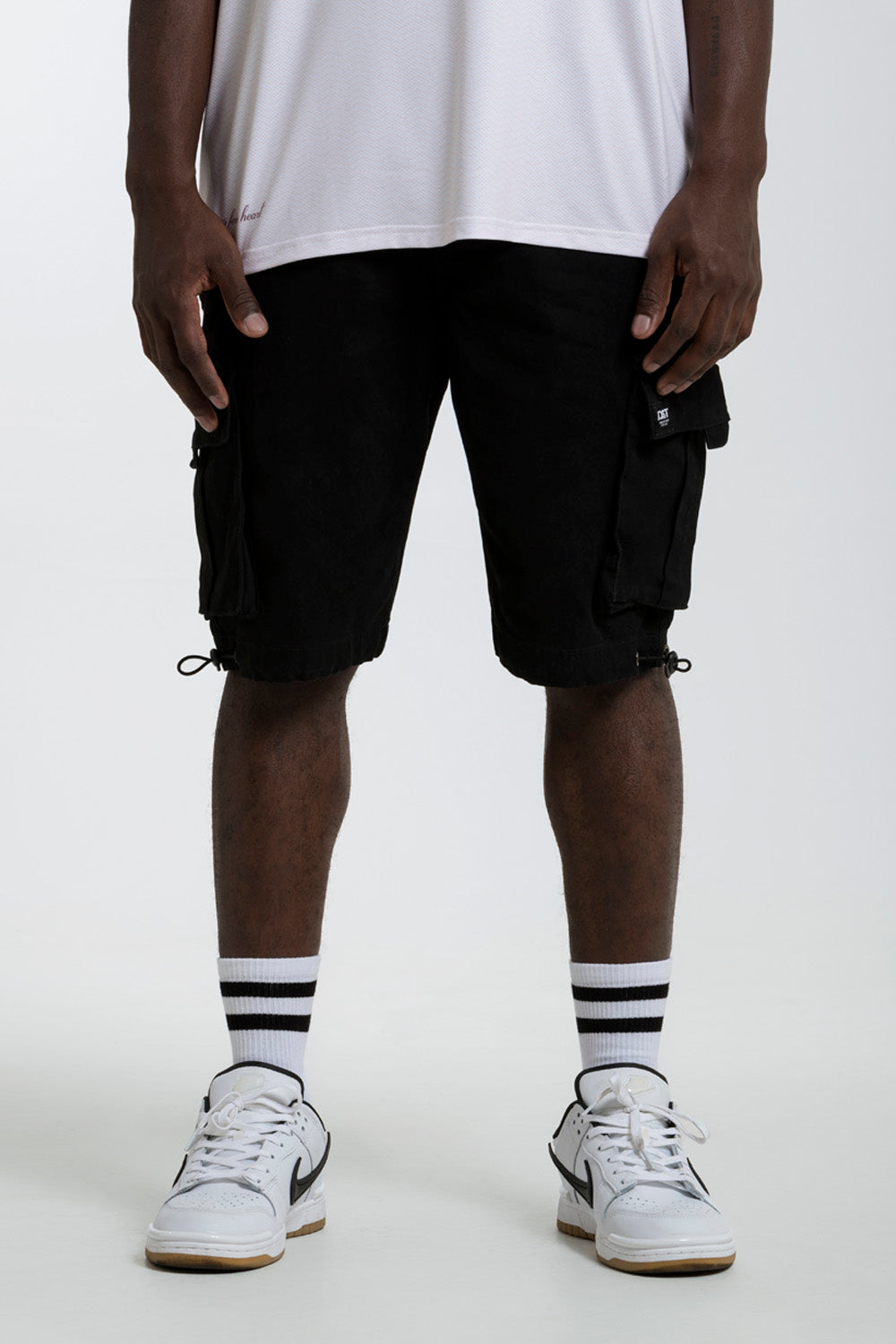 BERMUDA JOGG COLOR NEGRO - QST