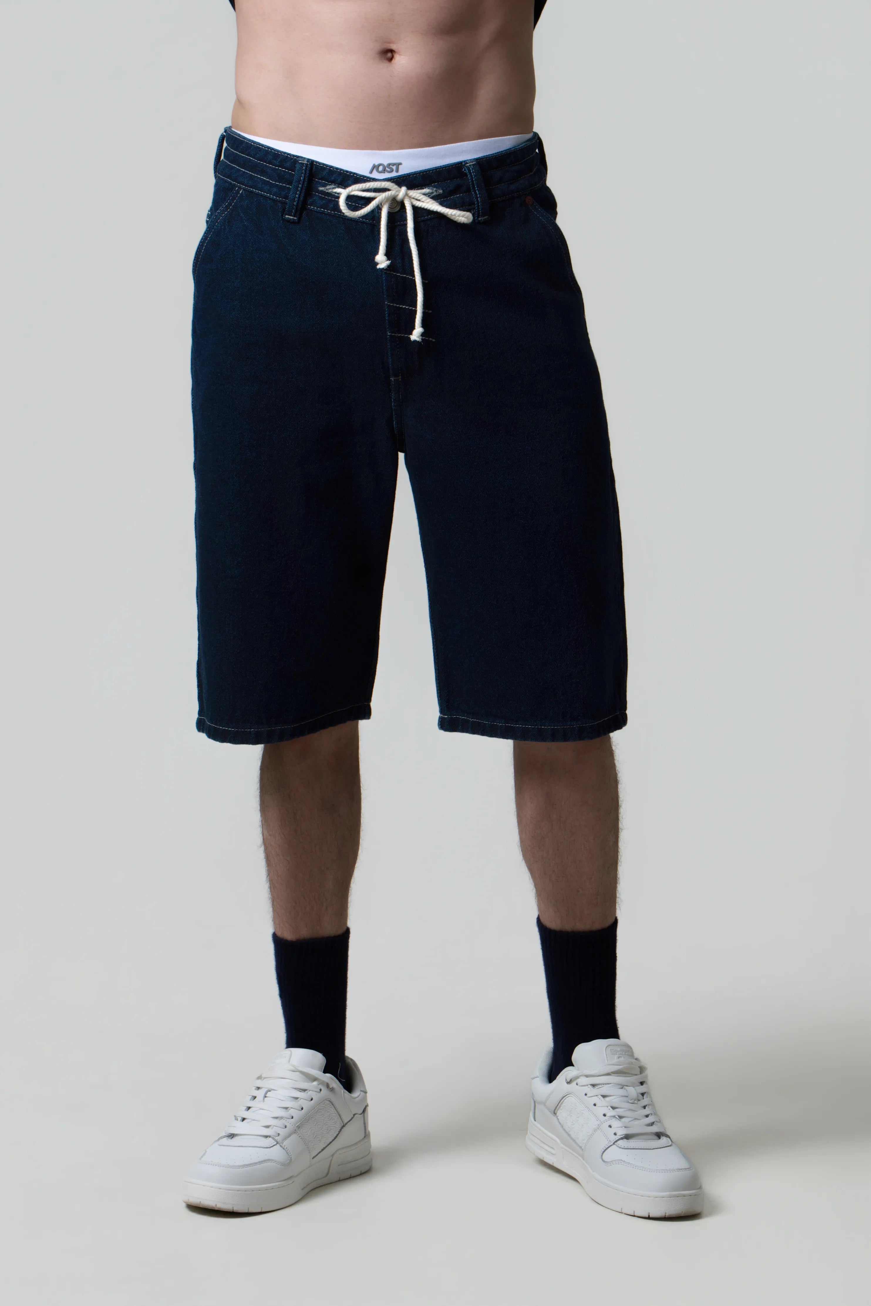 BERMUDA TIPO CHINO COLOR AZUL INDUSTRY