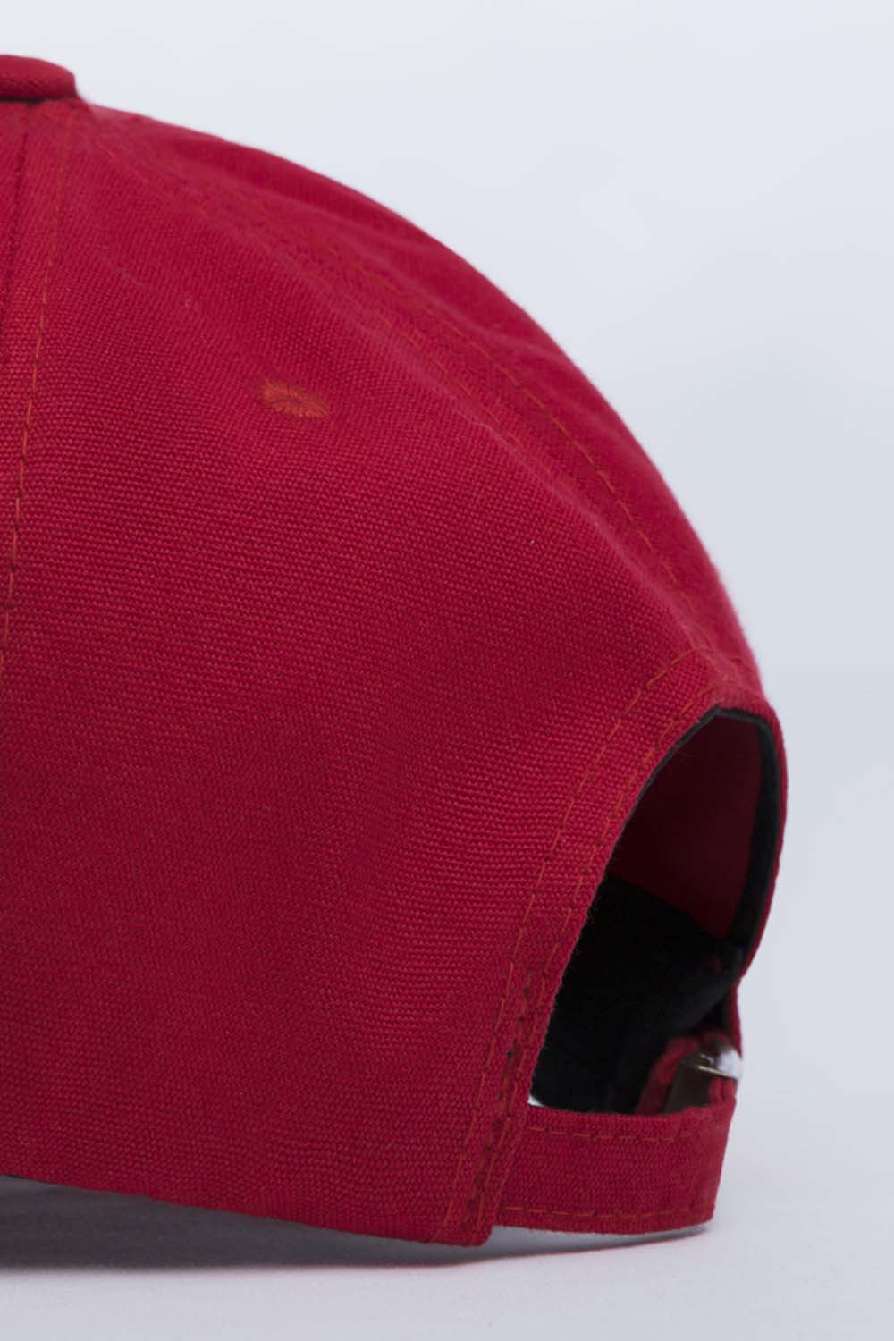GORRA BEISBOLERA COLOR ROJO