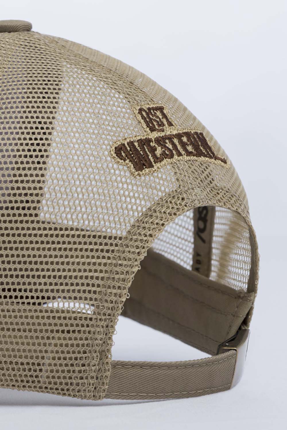 GORRA CAMIONERA ESTAMPADO ALTA WESTERN