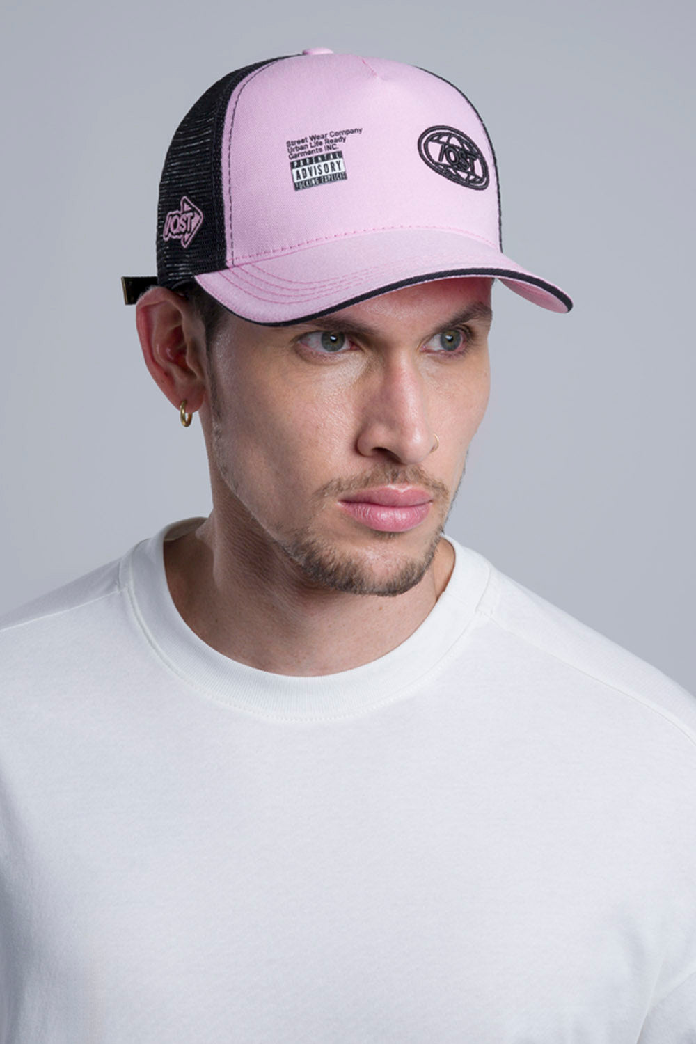 GORRA CAMIONERA COLOR PALO DE ROSA