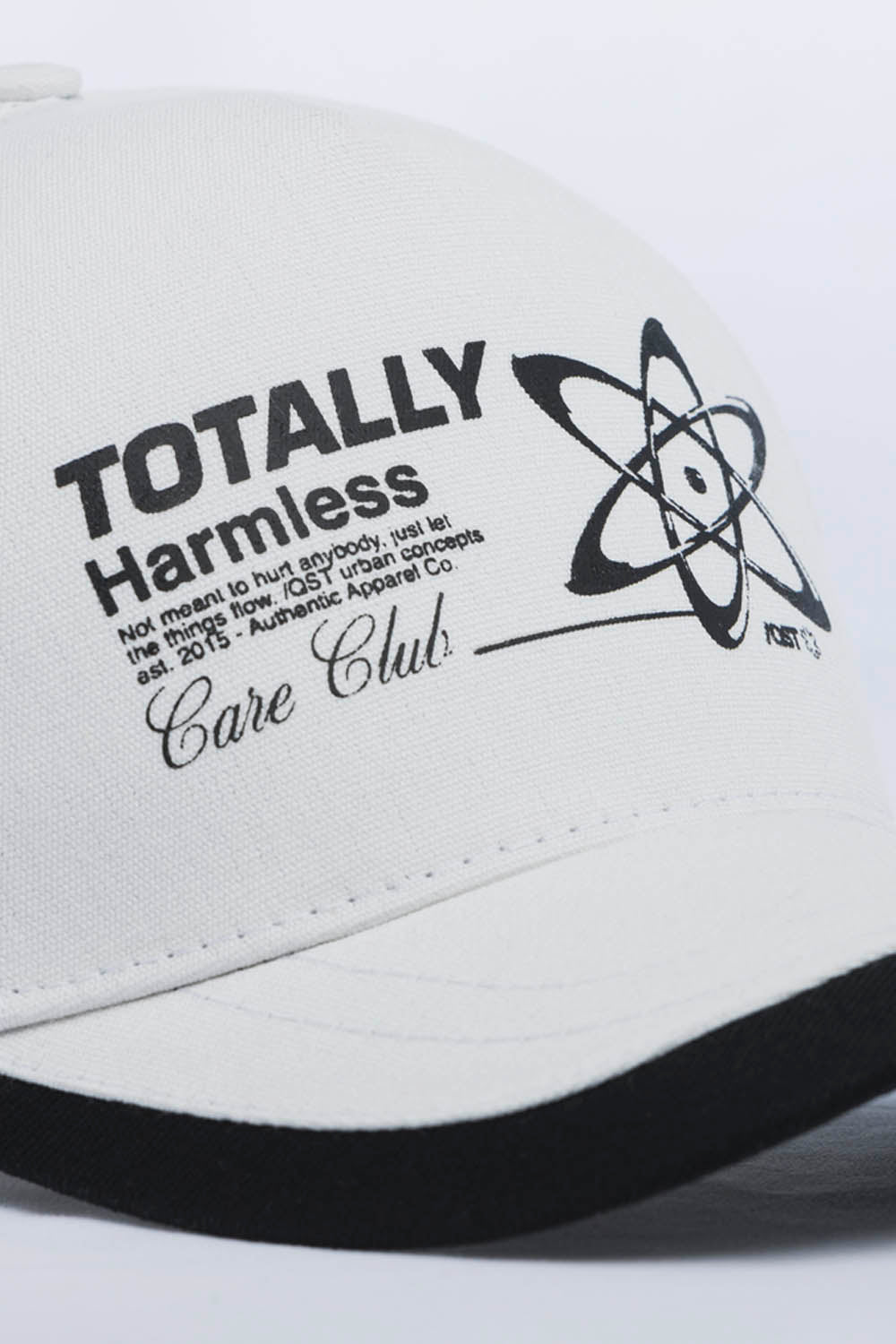 GORRA BEISBOLERA COLOR BLANCO OPTICO