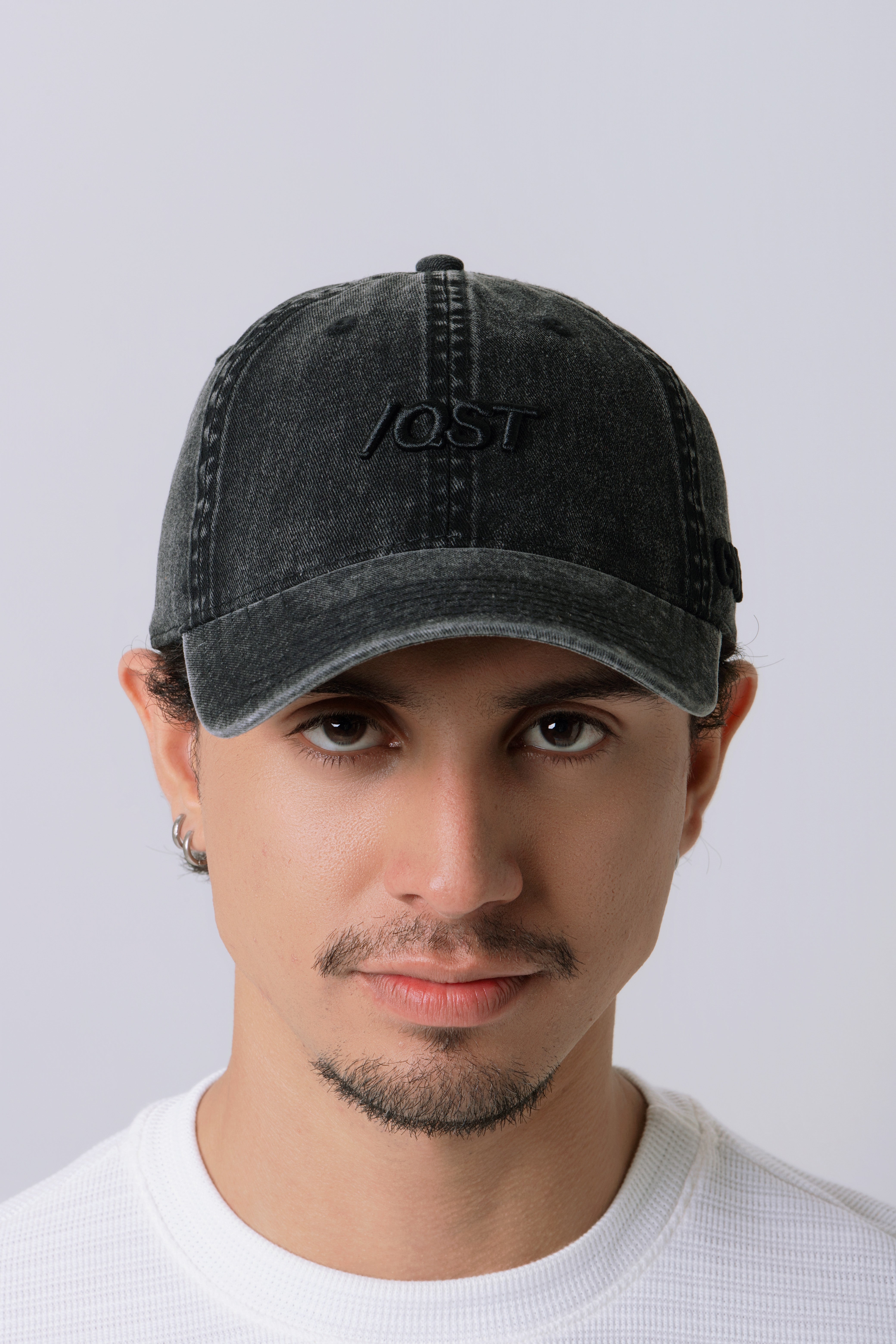 GORRA BEISBOLERA COLOR NEGRO