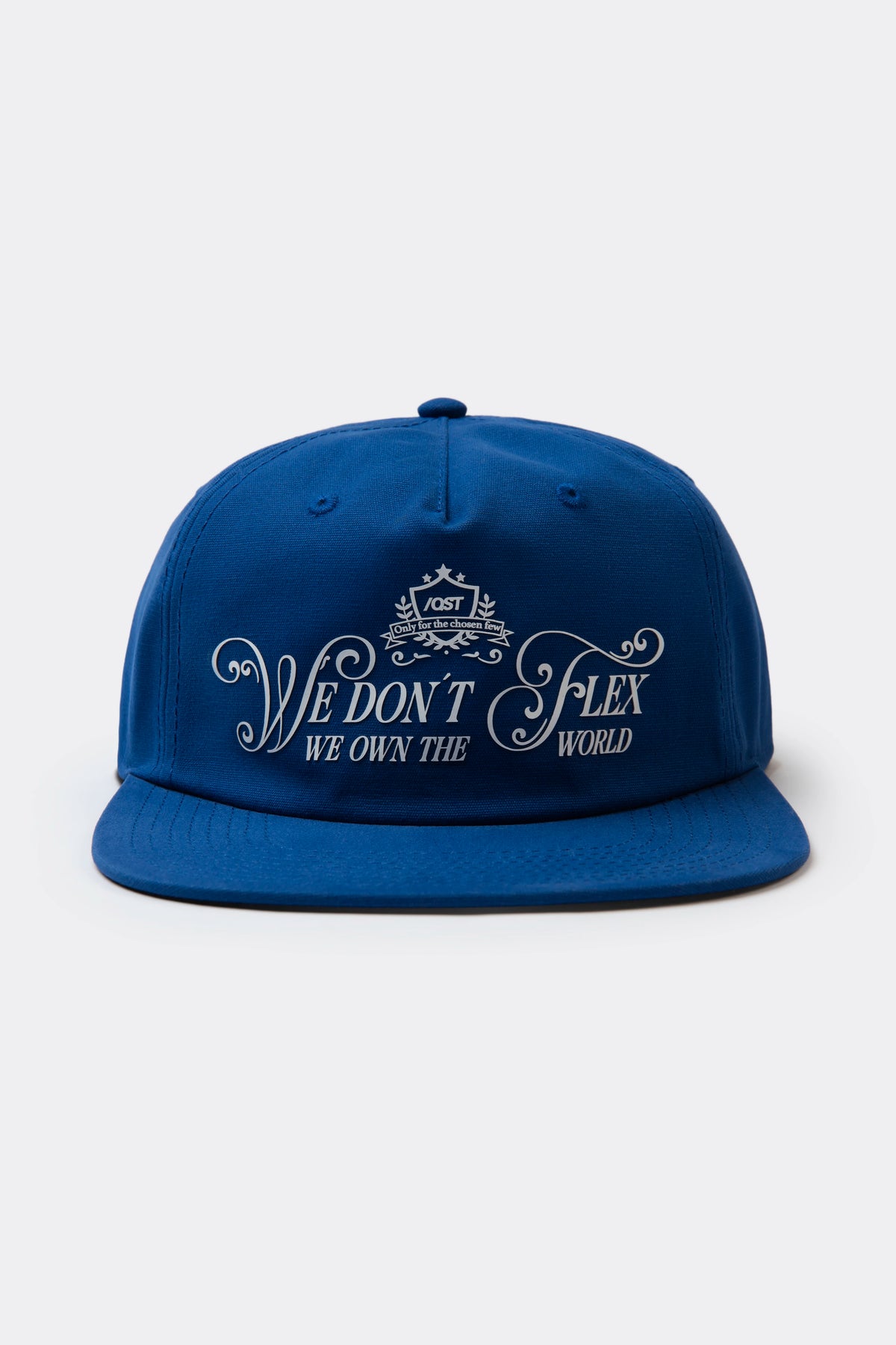 GORRA PLANA COLOR AZUL REY