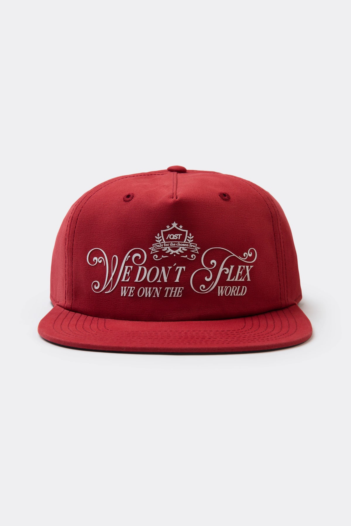 GORRA PLANA COLOR ROJO OSCURO