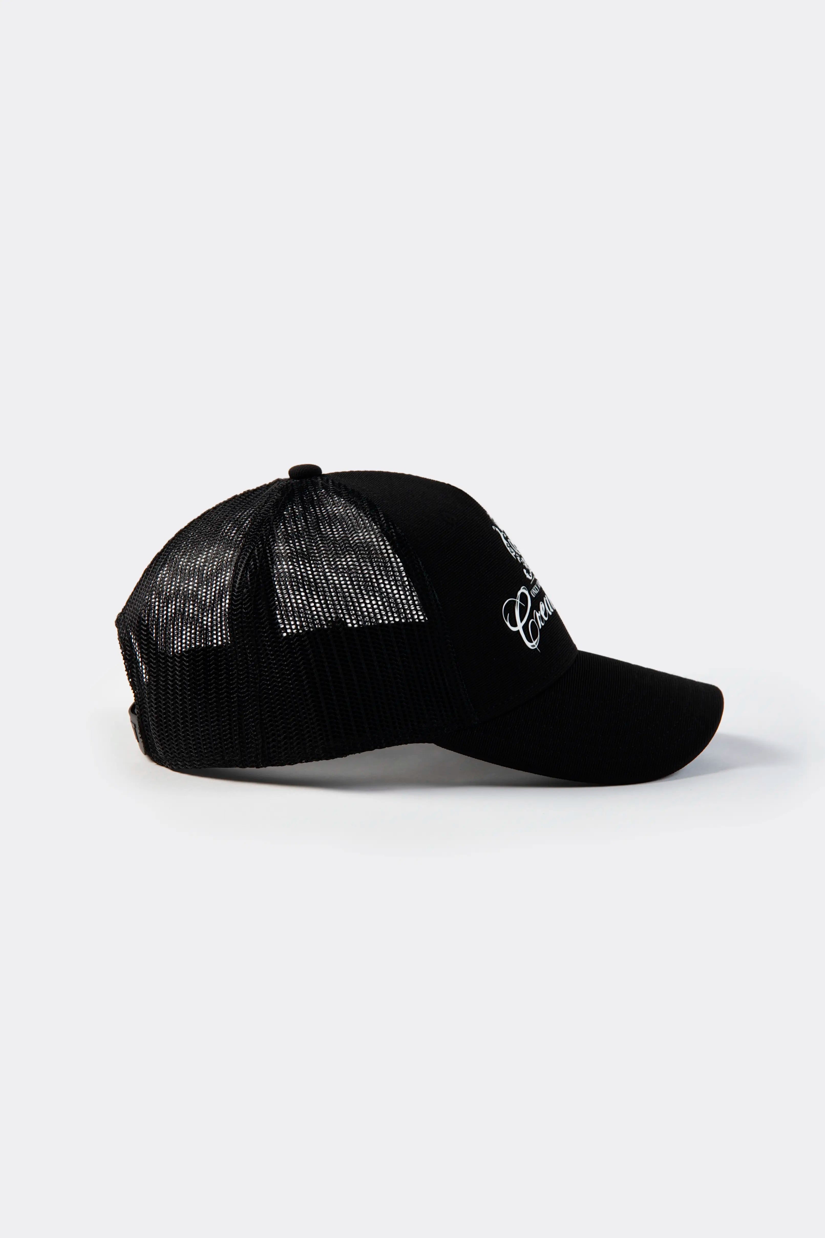 GORRA CAMIONERA COLOR NEGRO