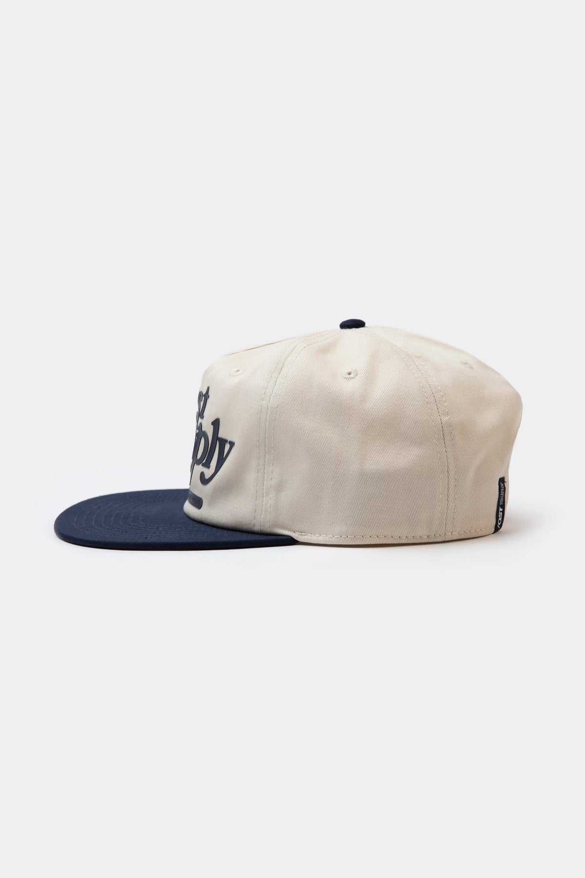 GORRA PLANA COLOR IVORY