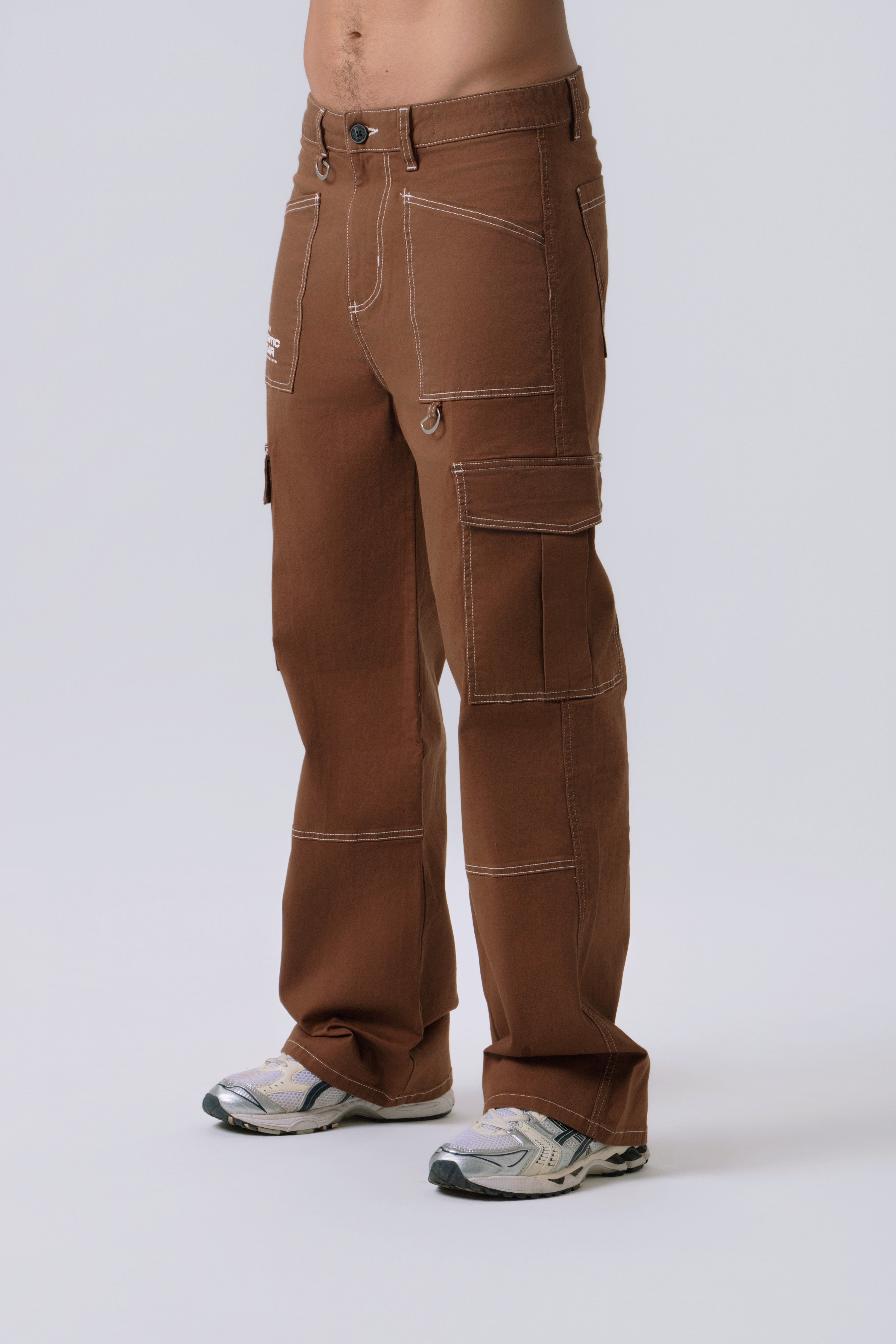 PANTALON CARGO COLOR CAFE