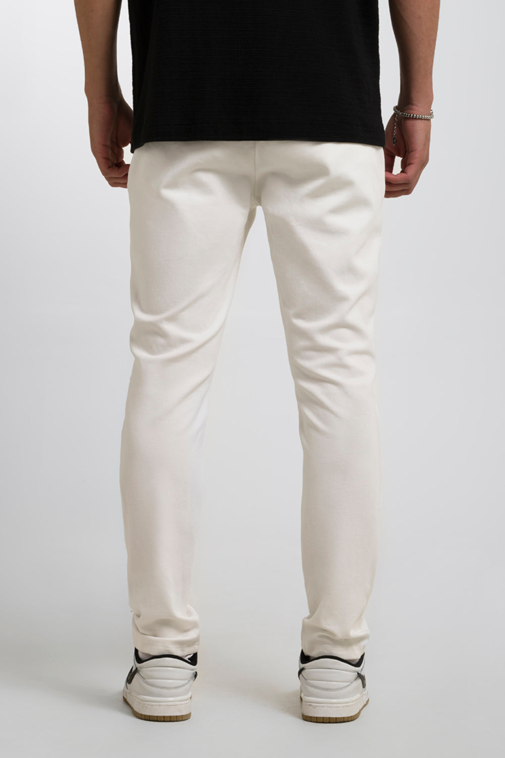 PANTALON JOGG COLOR IVORY