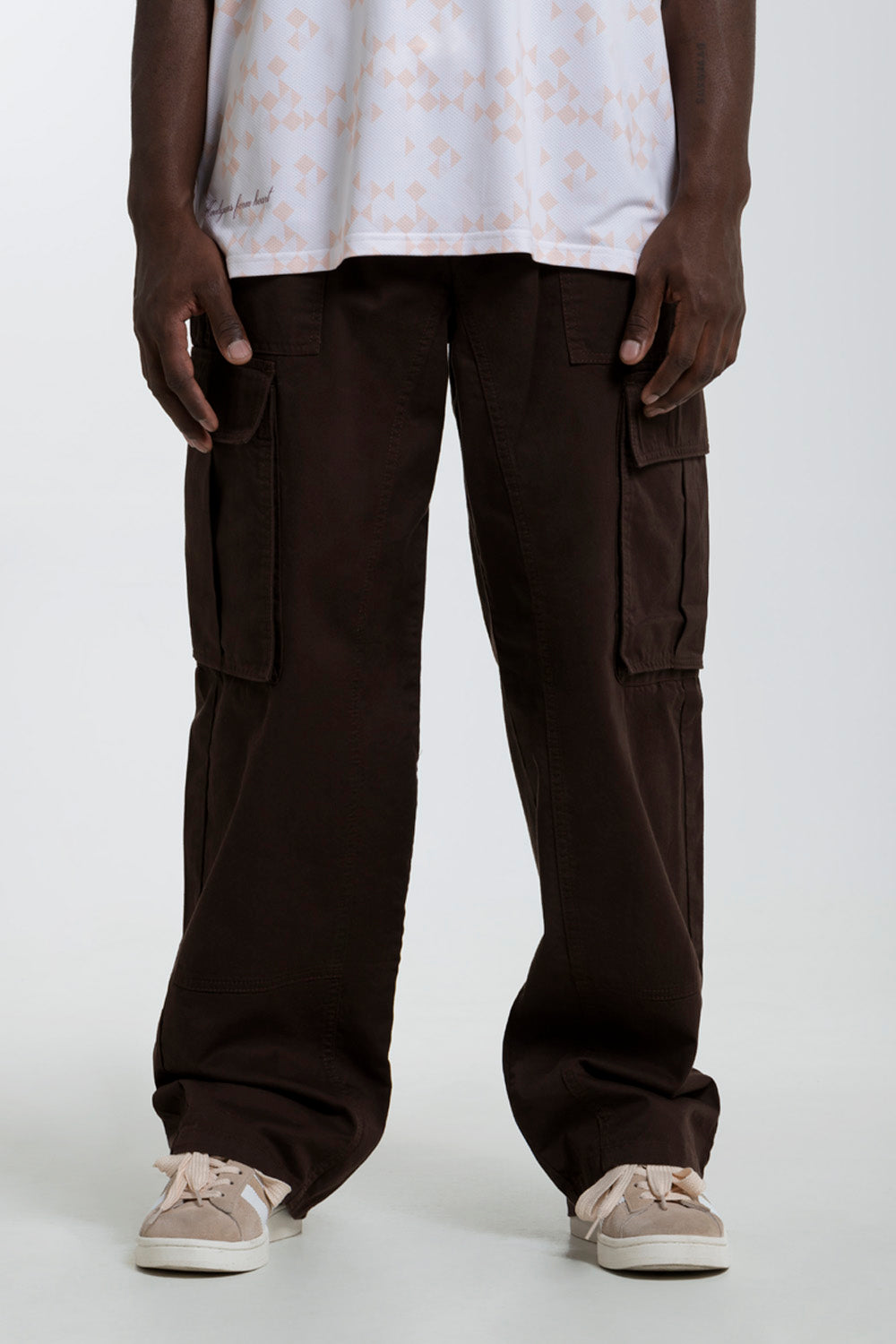 PANTALON CARGO COLOR BRUNETTE - QST