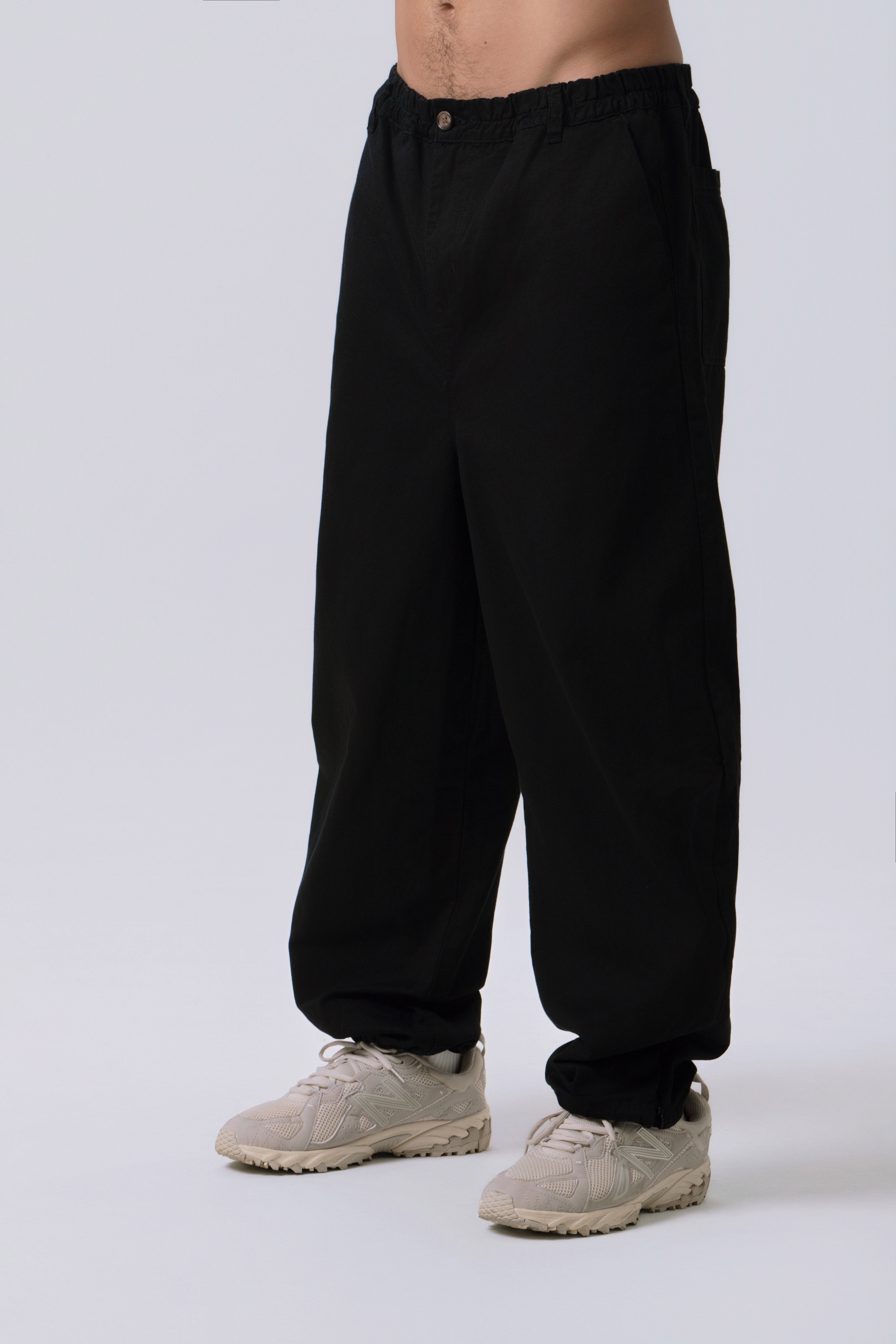 PANTALON JOGG COLOR NEGRO