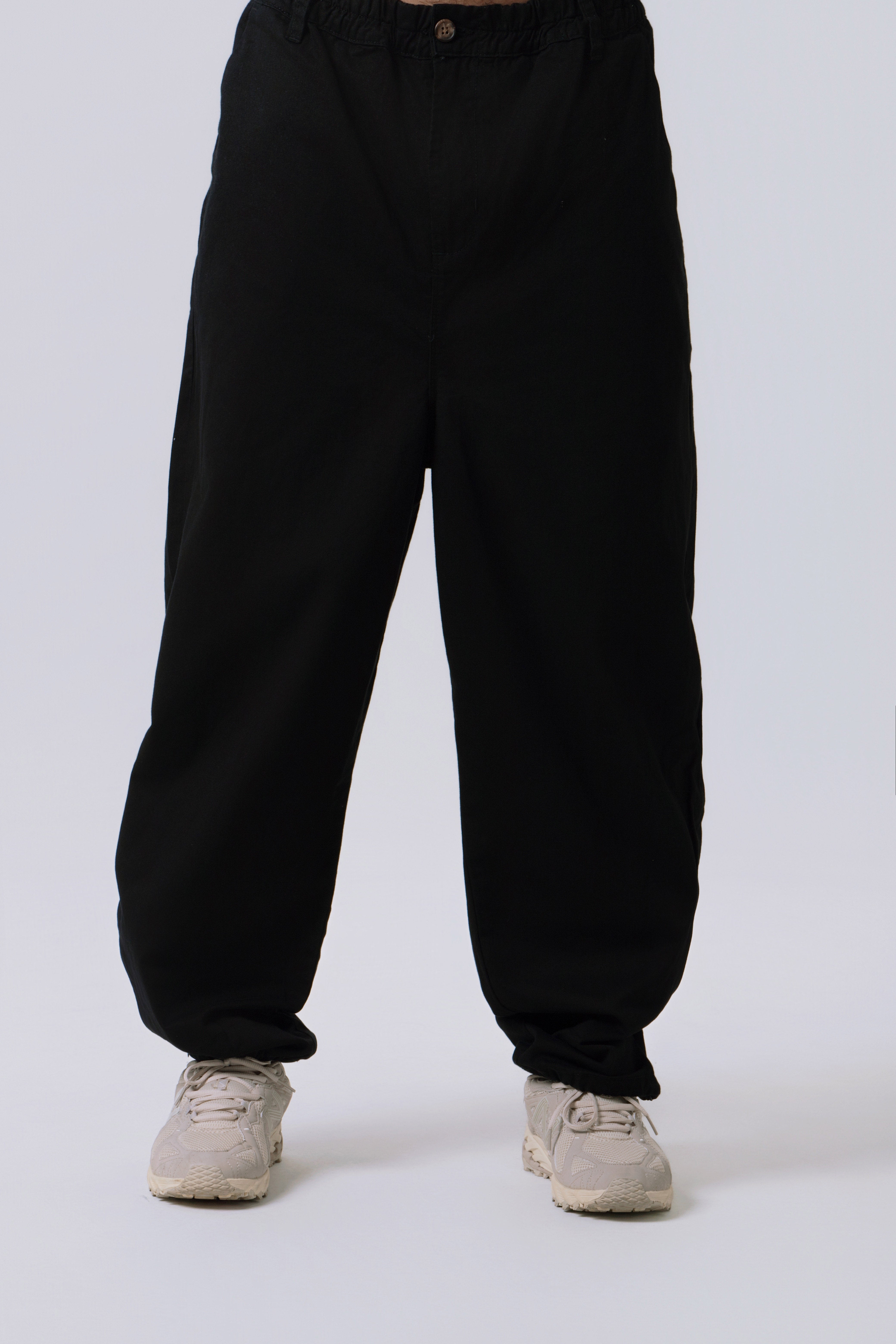 PANTALON JOGG COLOR NEGRO