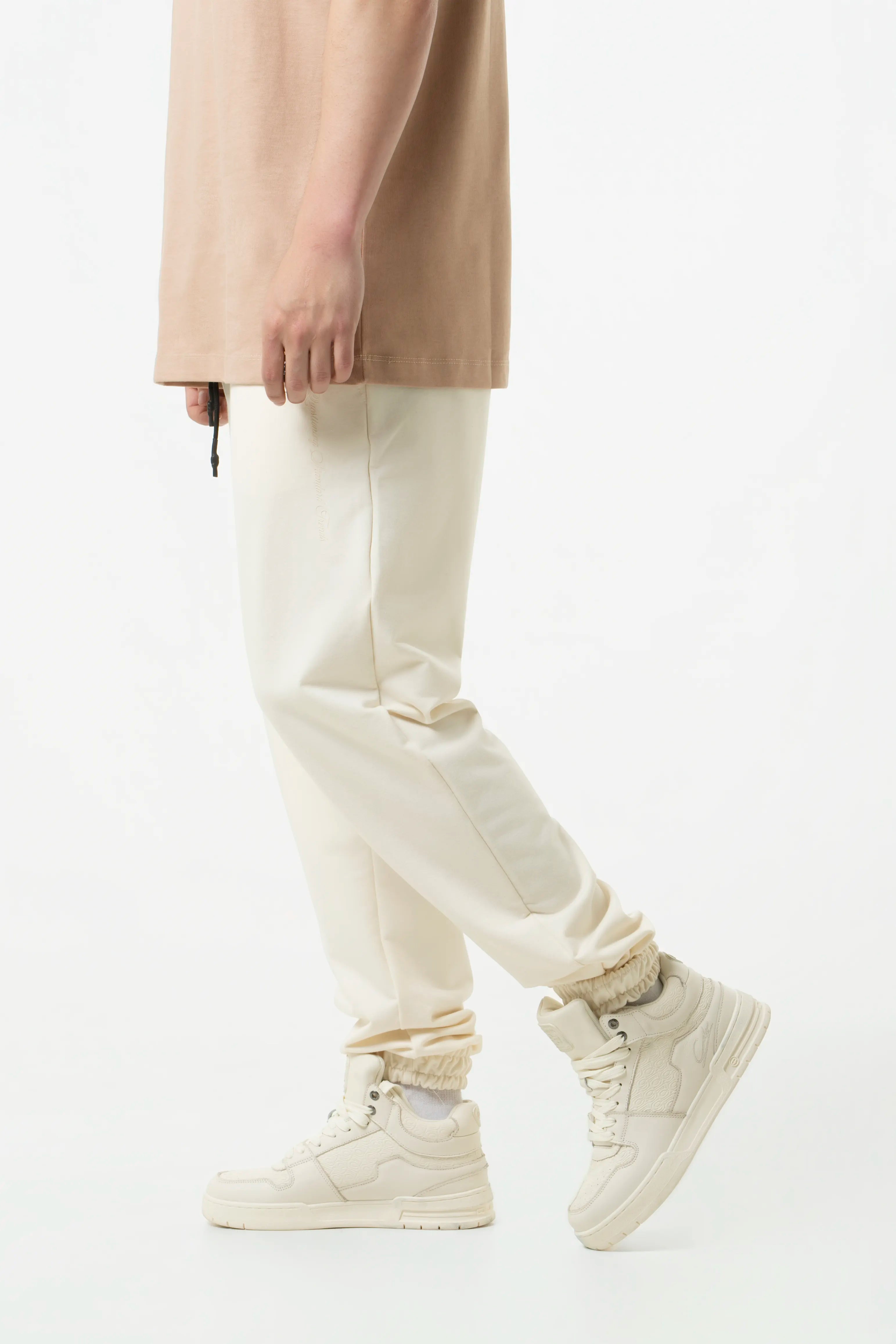 PANTALON JOGG COLOR IVORY