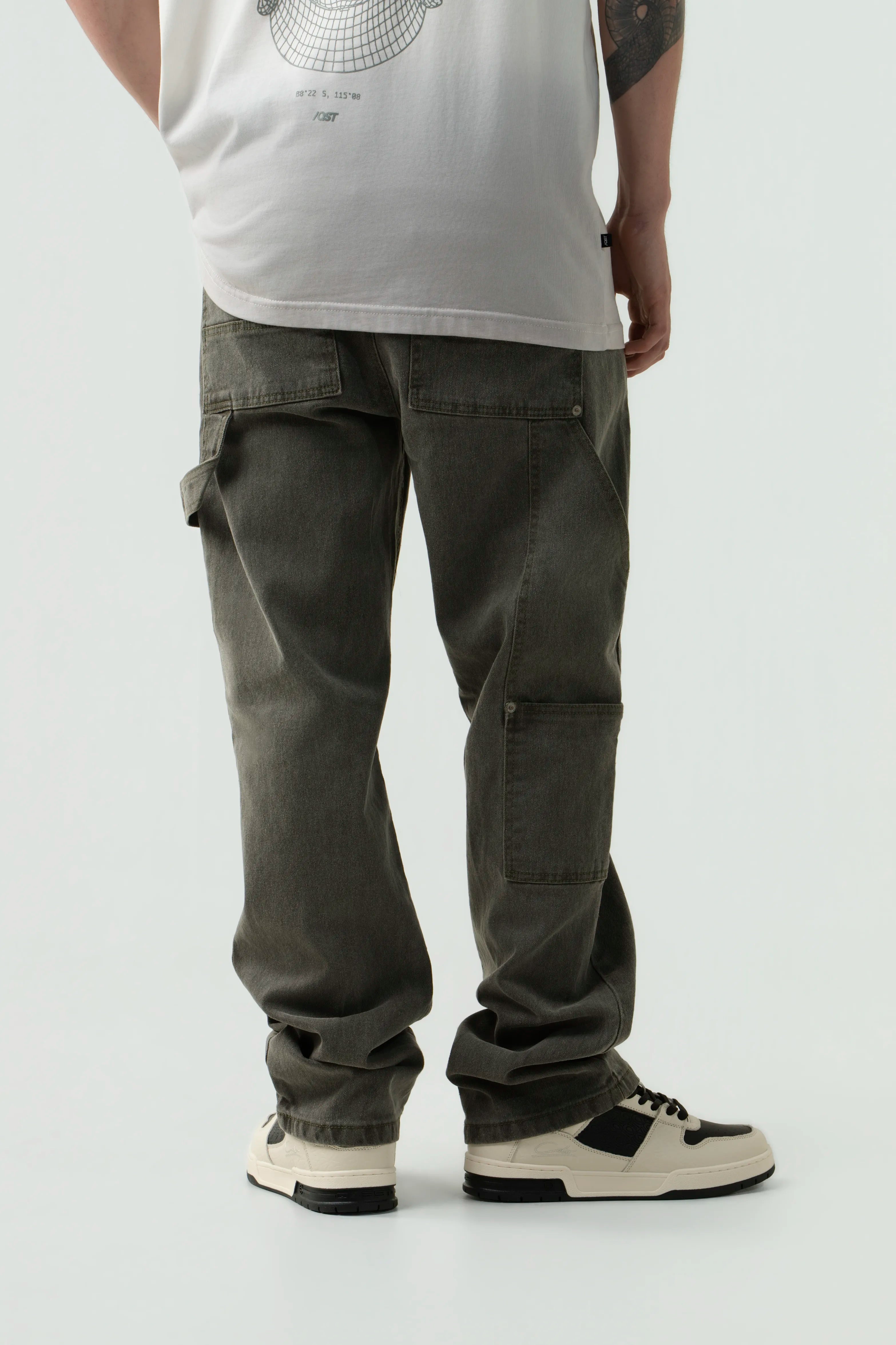 PANTALON CARGO COLOR VERDE MILITAR