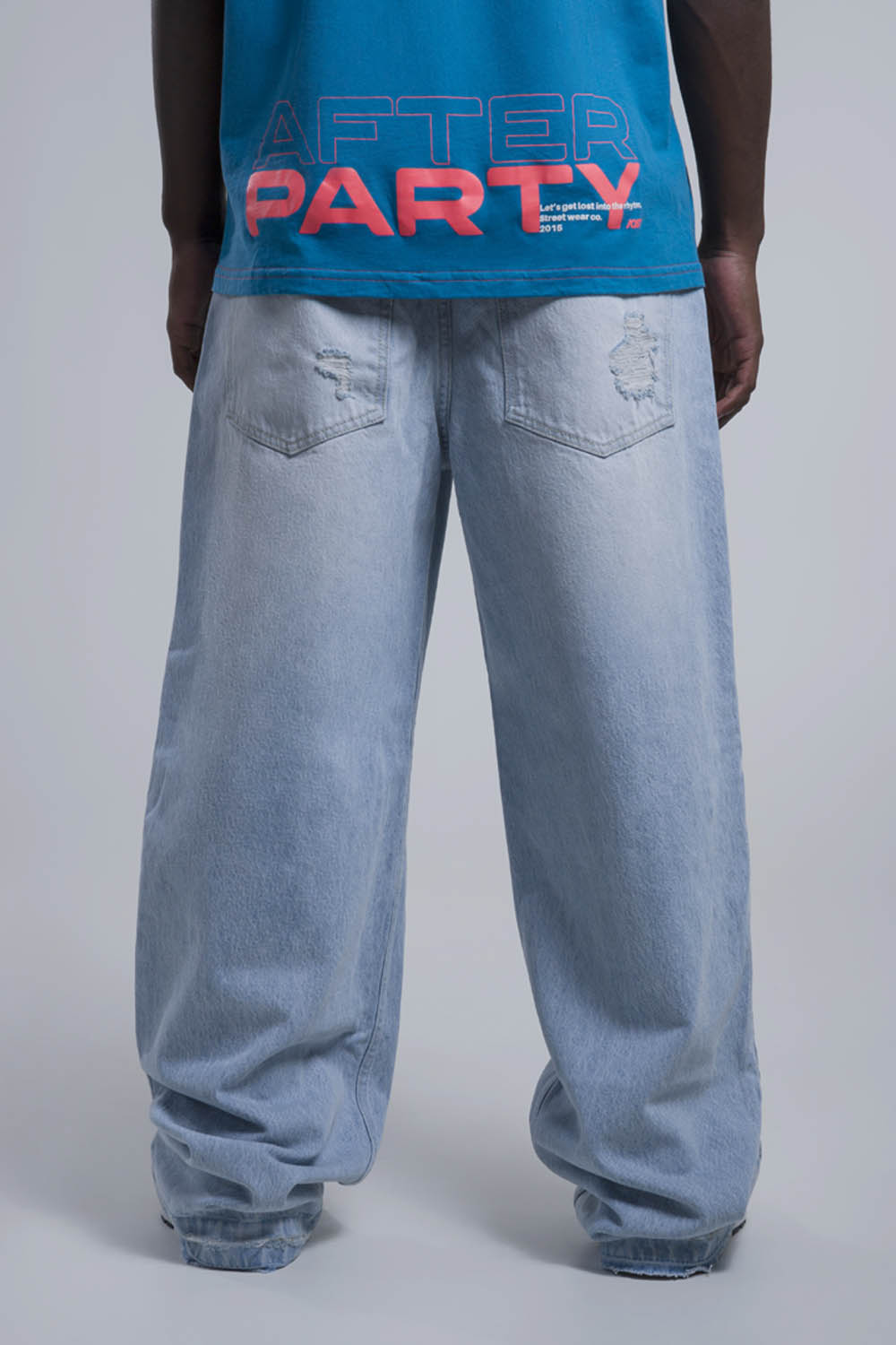 JEAN 5 BOLSILLOS COLOR AZUL CLARO