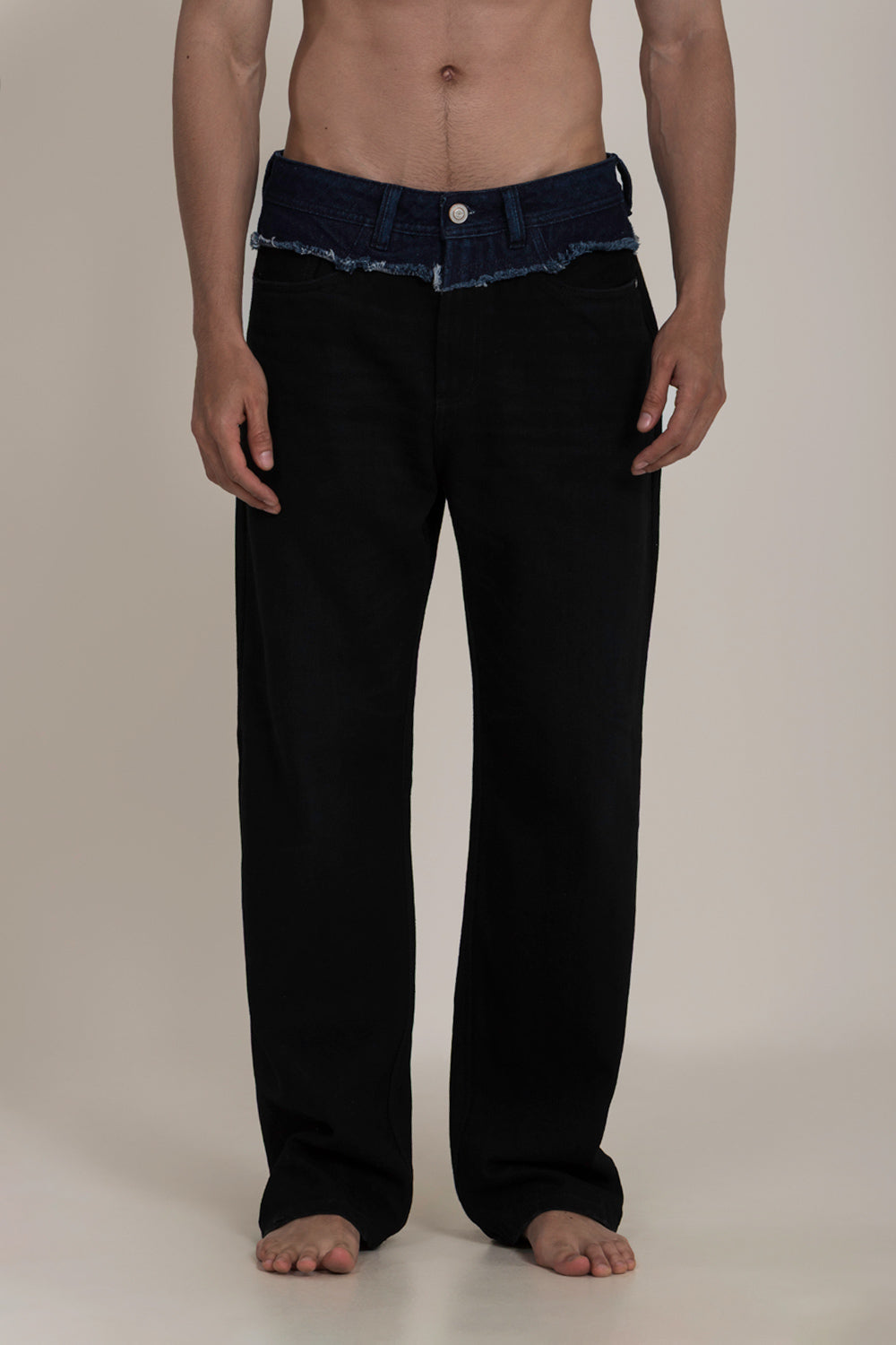JEAN 5 BOLSILLOS COLOR NEGRO