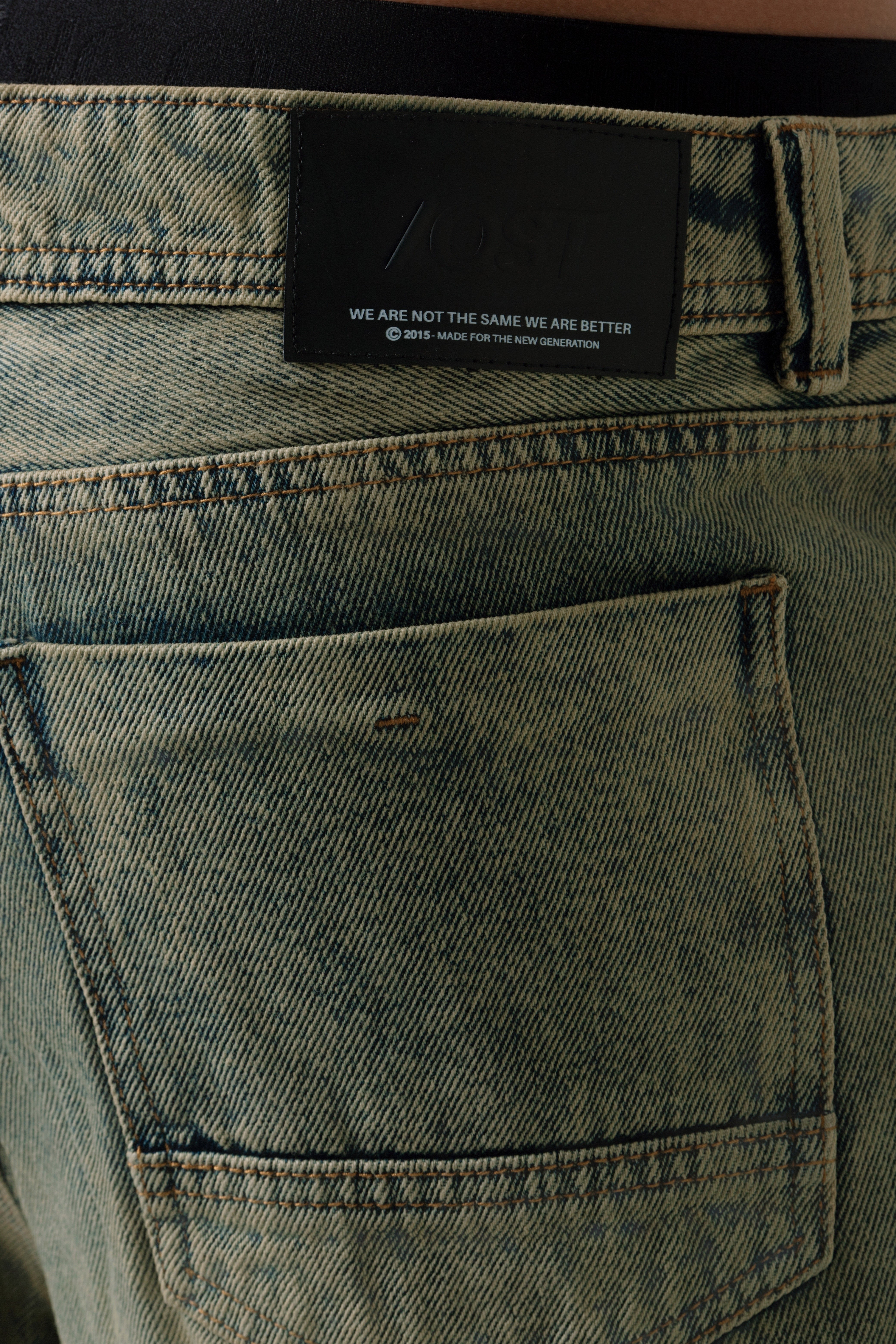 JEAN 5 BOLSILLOS COLOR AZUL MEDIO CLARO