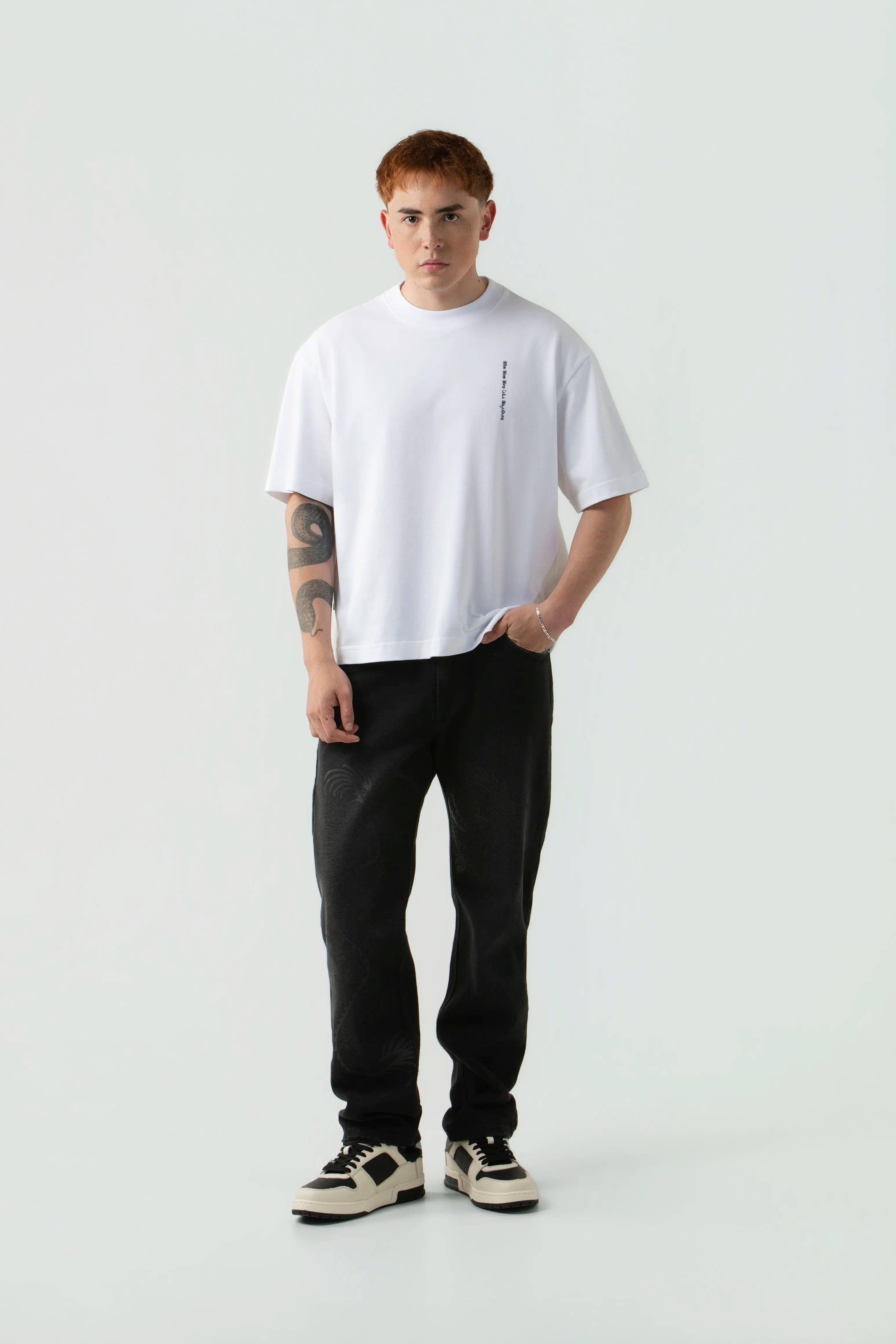 JEAN 5 BOLSILLOS COLOR NEGRO