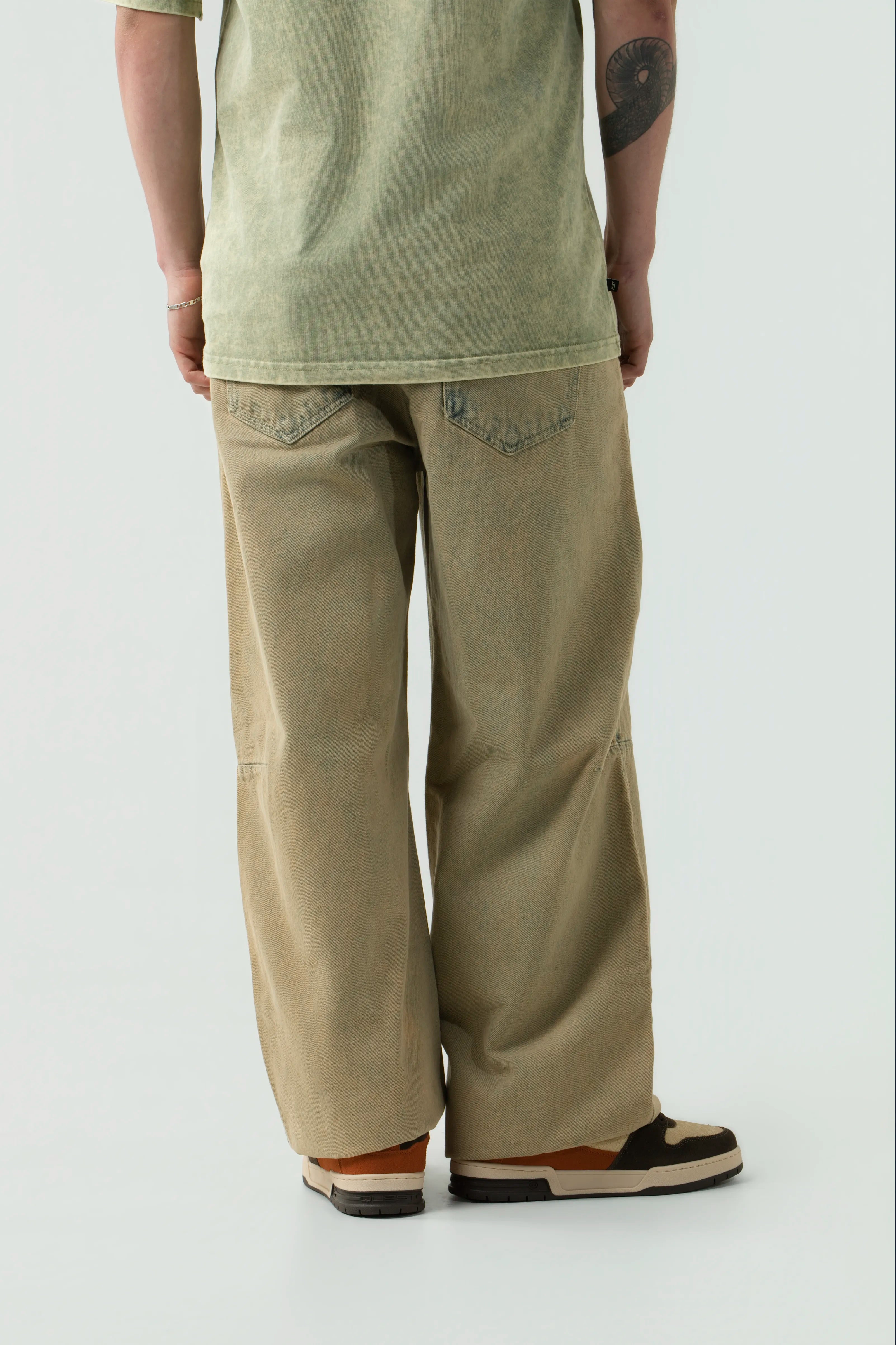 JEAN 5 BOLSILLOS COLOR BEIGE