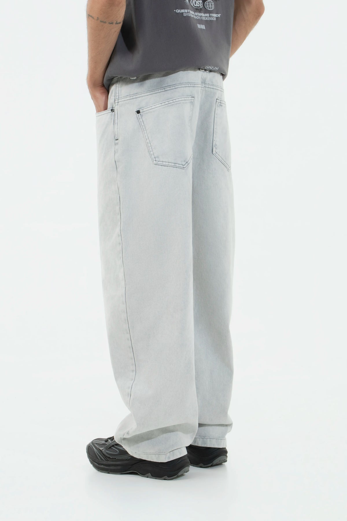 JEAN 5 BOLSILLOS COLOR GRIS CLR