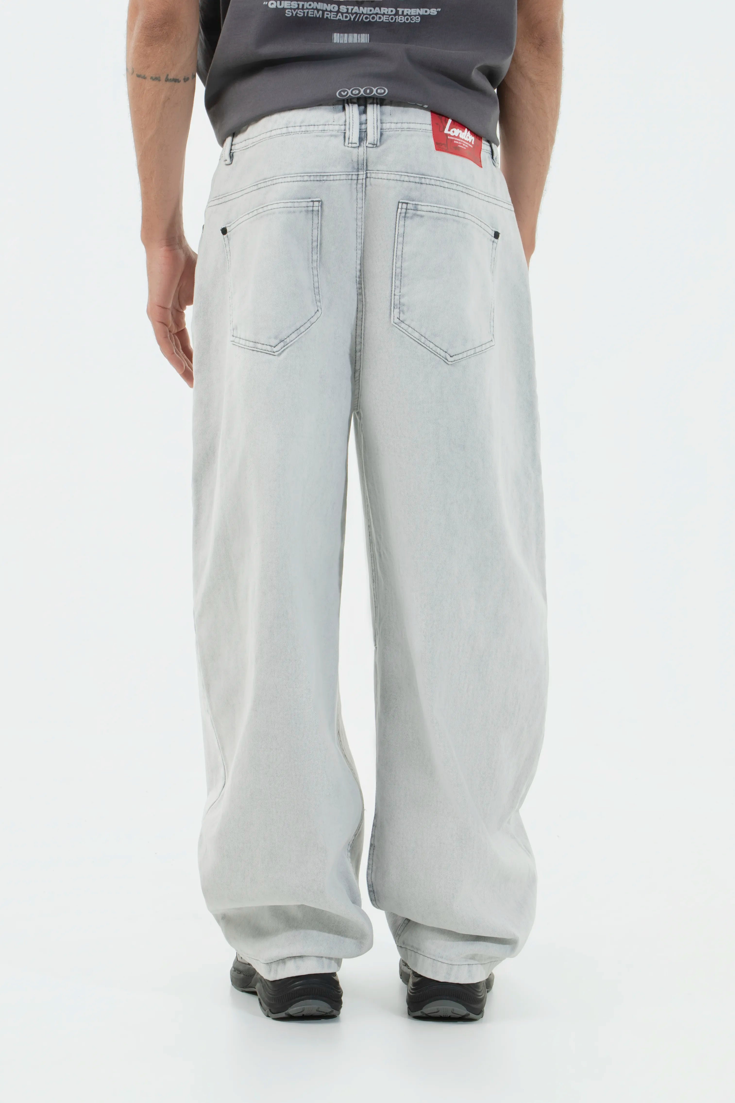 JEAN 5 BOLSILLOS COLOR GRIS CLR