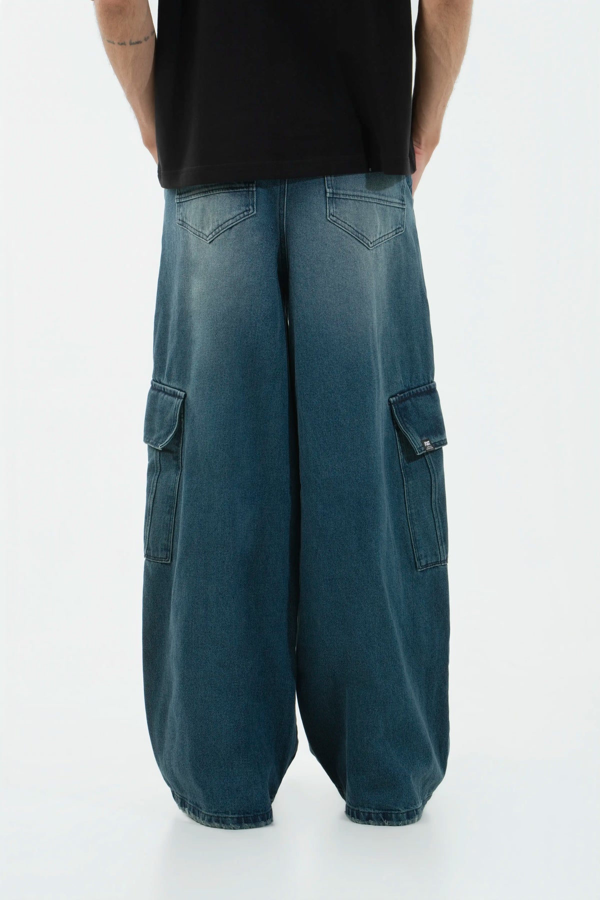 JEAN 5 BOLSILLOS COLOR AZUL OSCURO