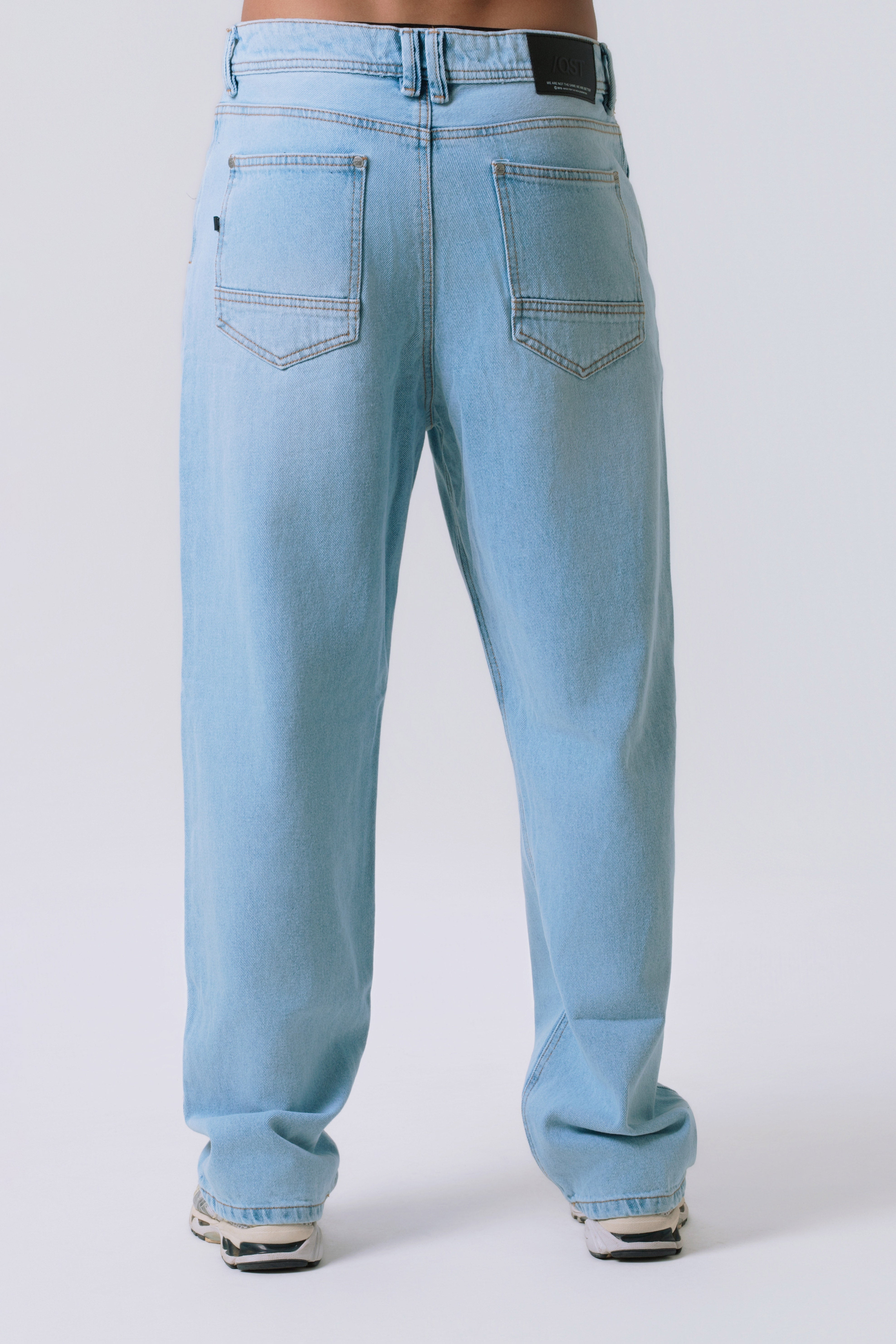 JEAN 5 BOLSILLOS COLOR AZUL HIELO