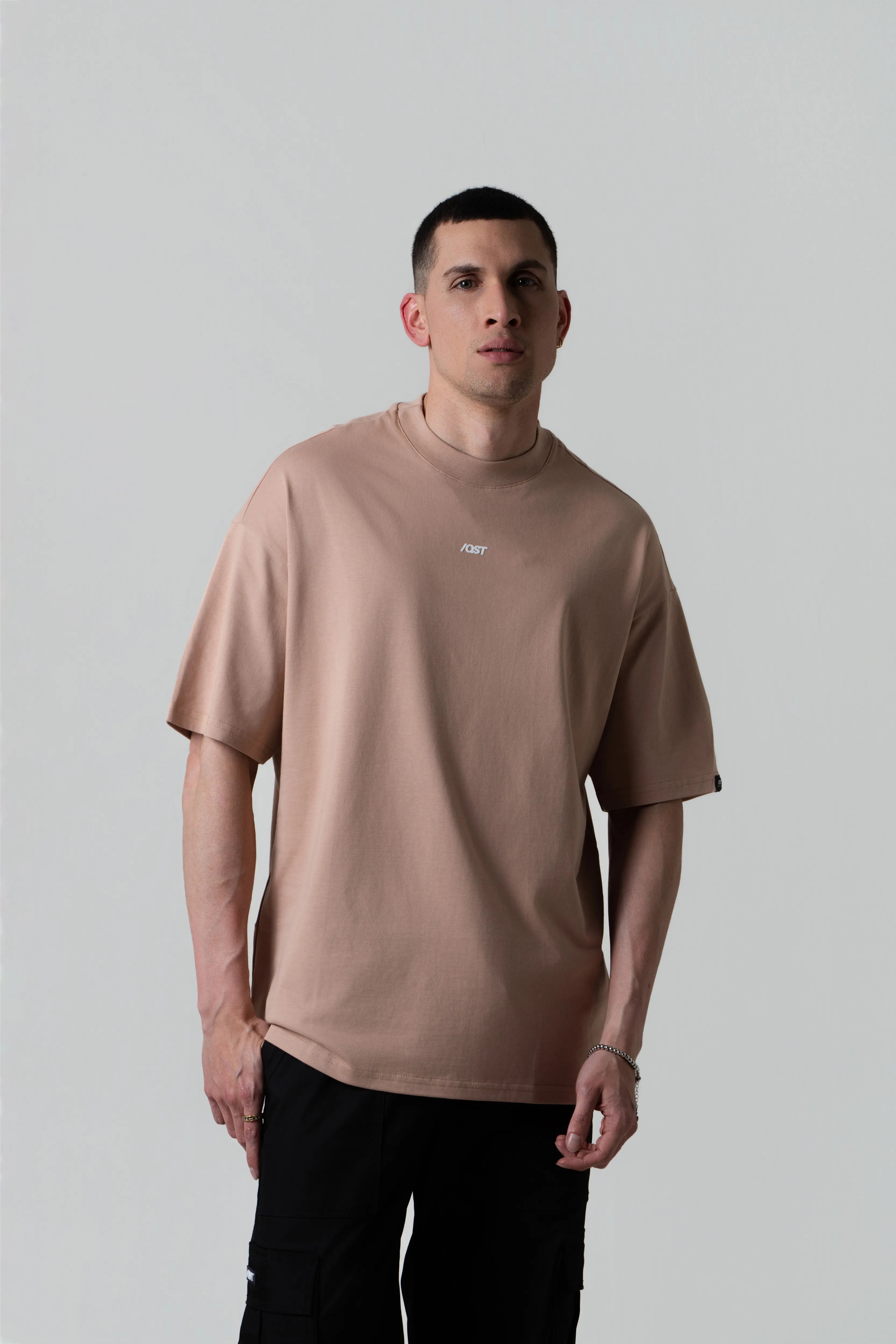 CAMISETA MANGA CORTA COLOR WARM TAUPE
