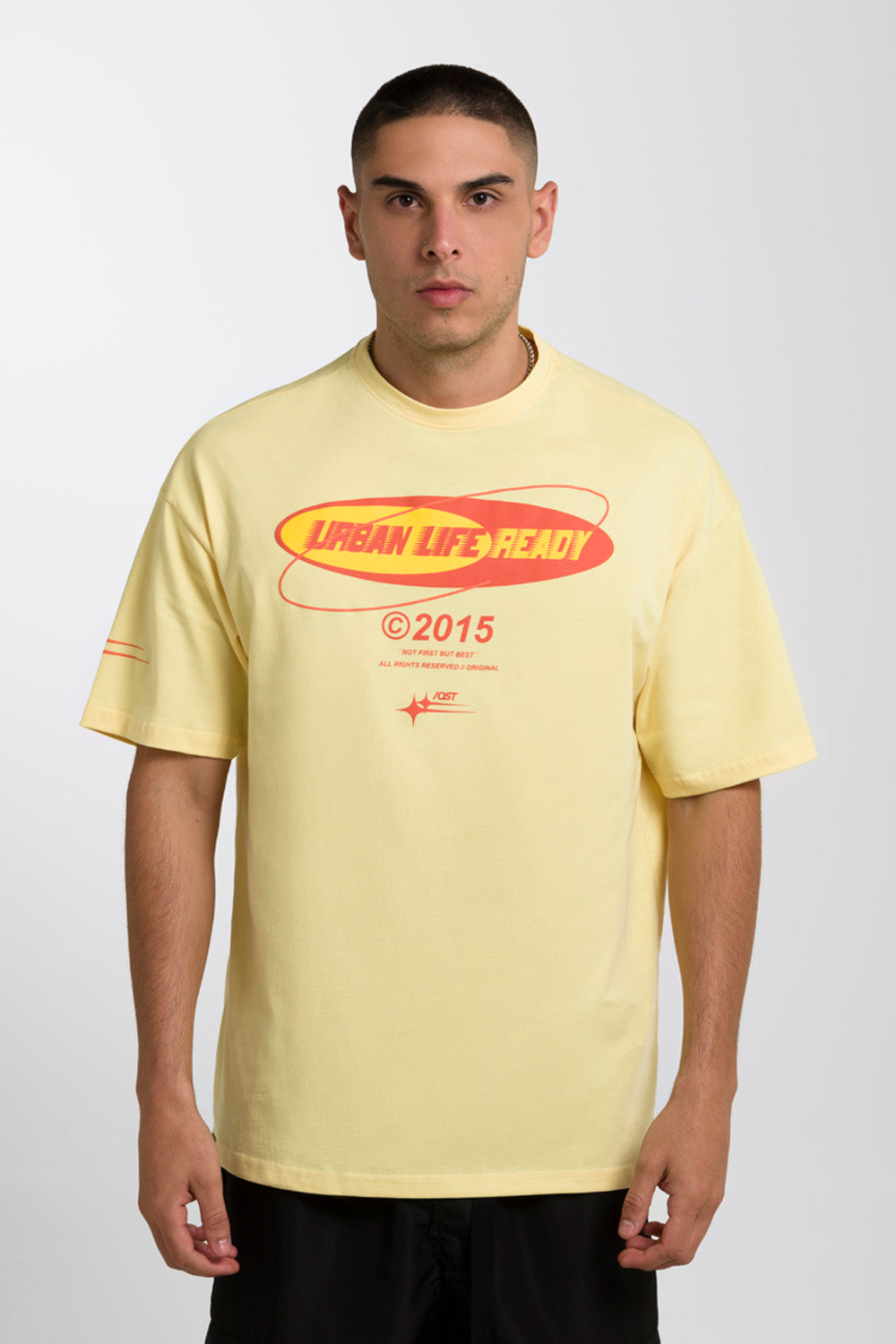 CAMISETA MANGA CORTA COLOR AMARILLO CLARO