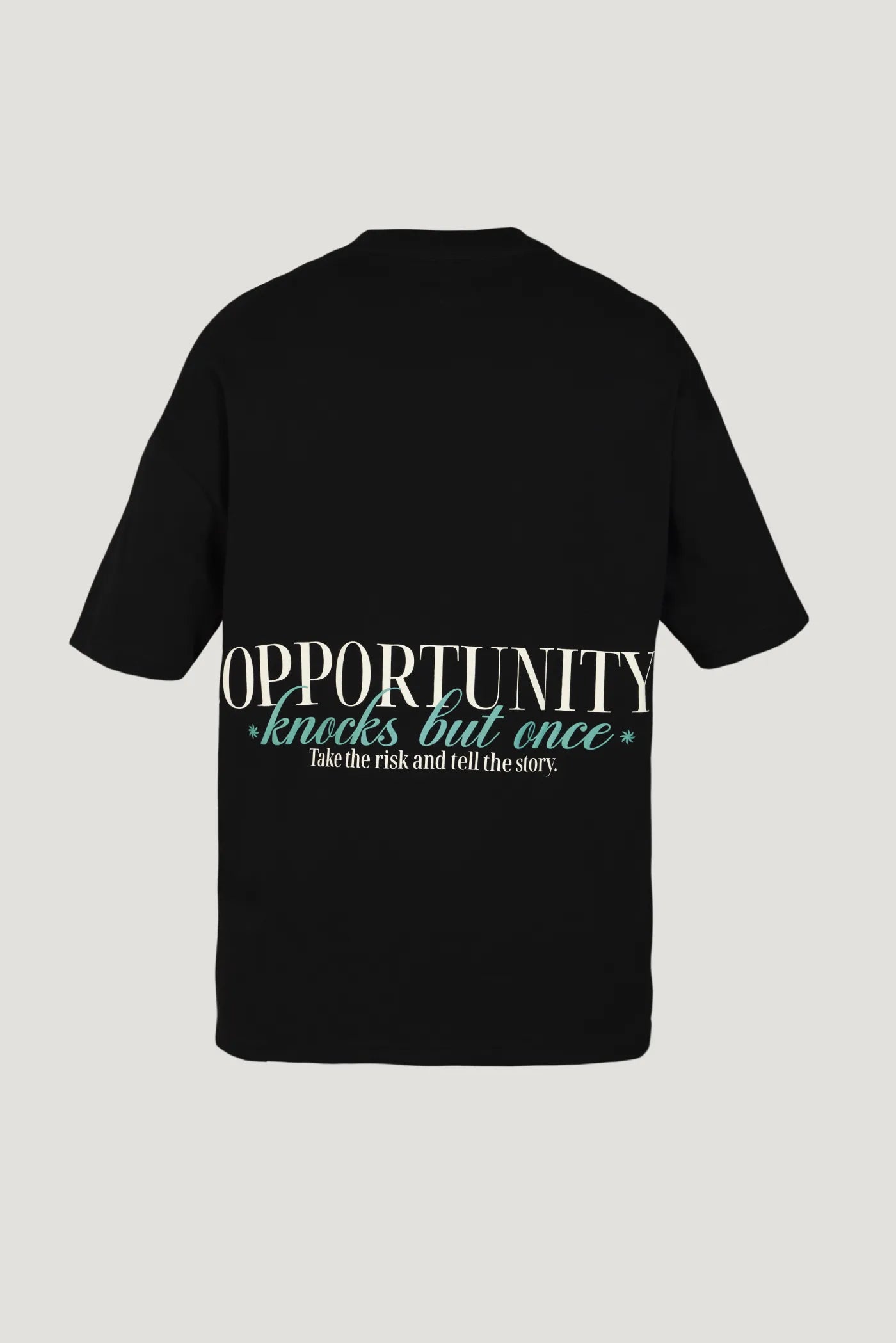 CAMISETA OVERSIZE NEGRO OPPORTUNITY