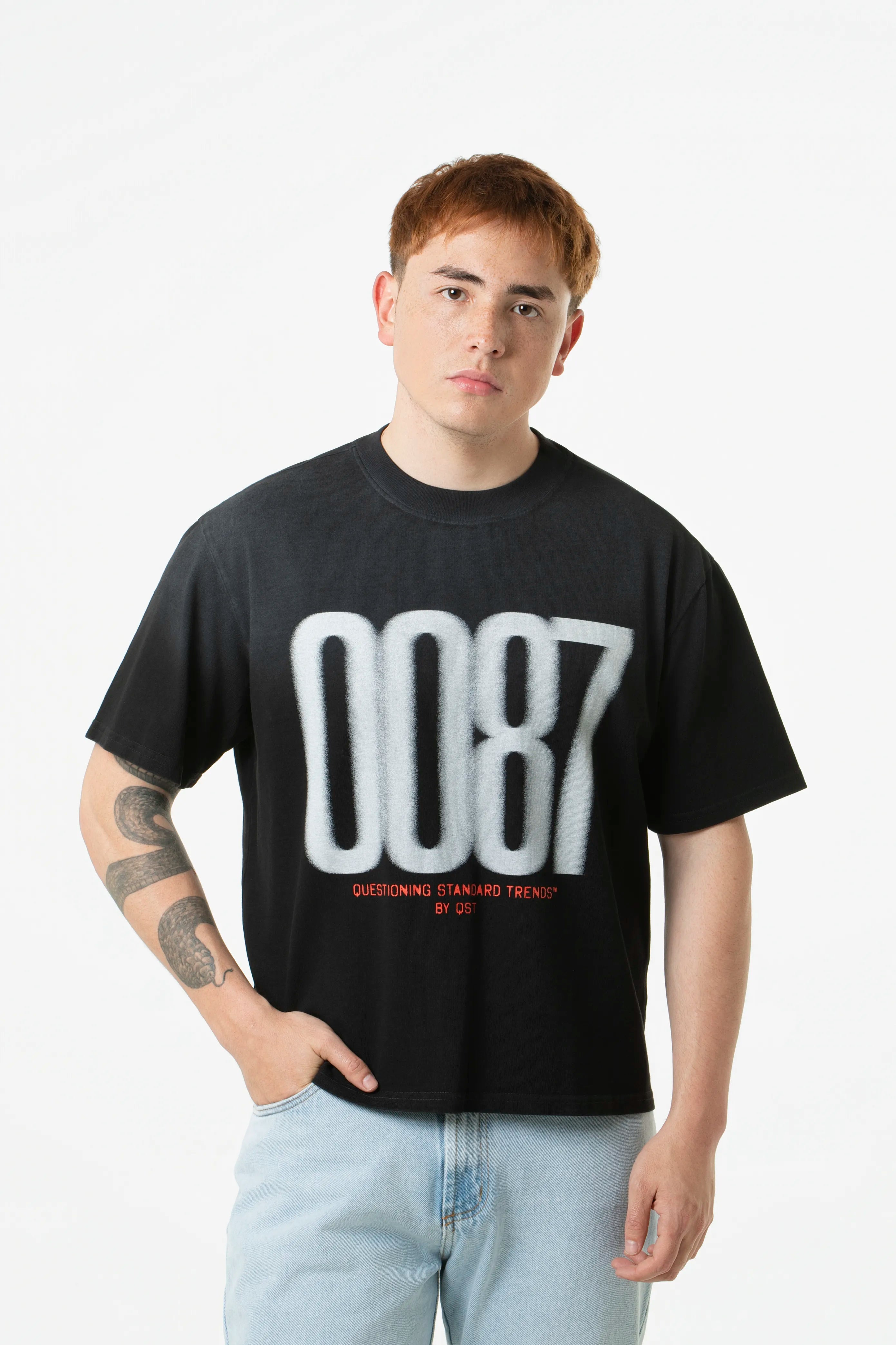 CAMISETA MANGA CORTA COLOR NEGRO