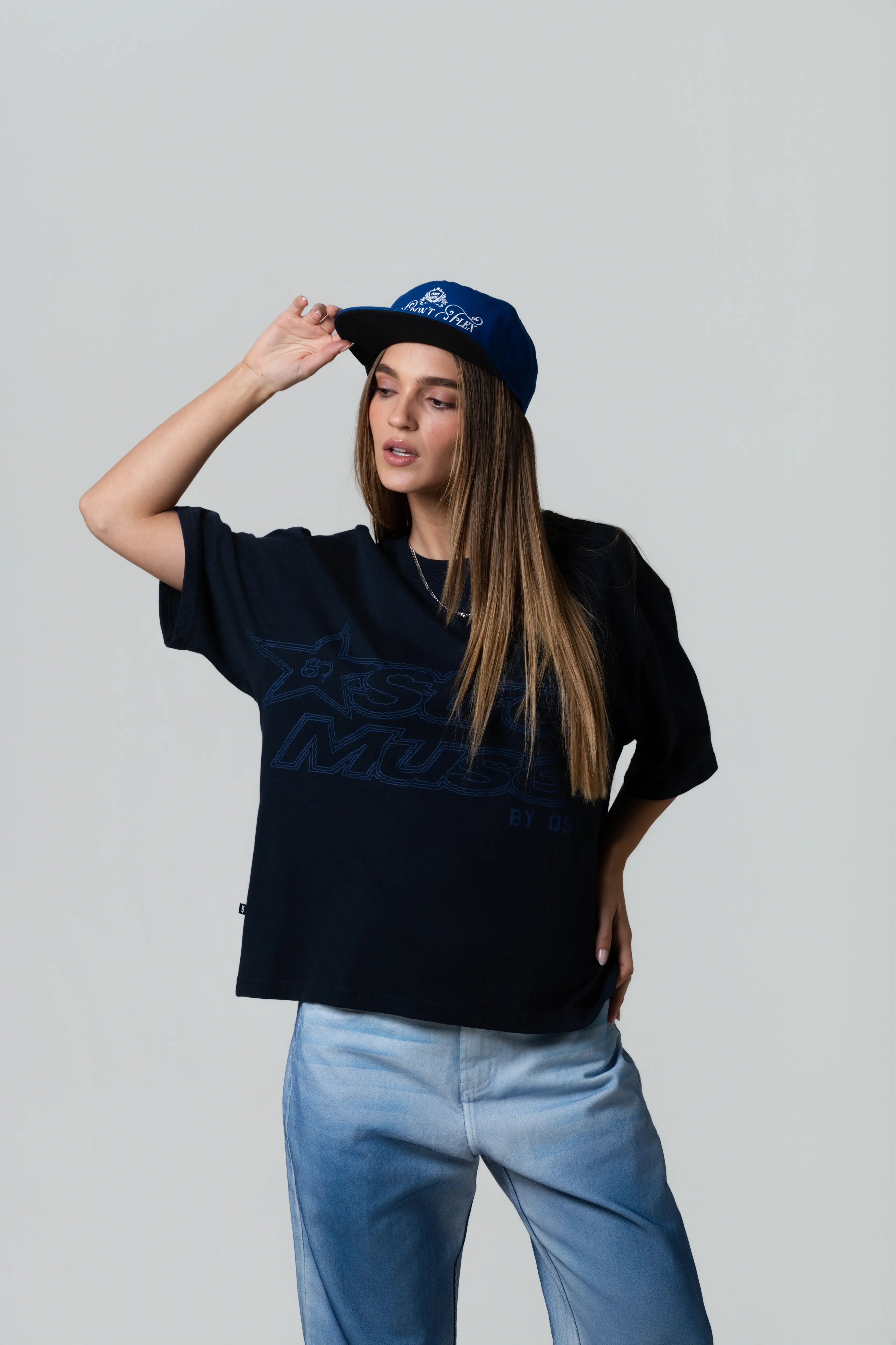 CAMISETA MANGA CORTA COLOR AZUL OSCURO