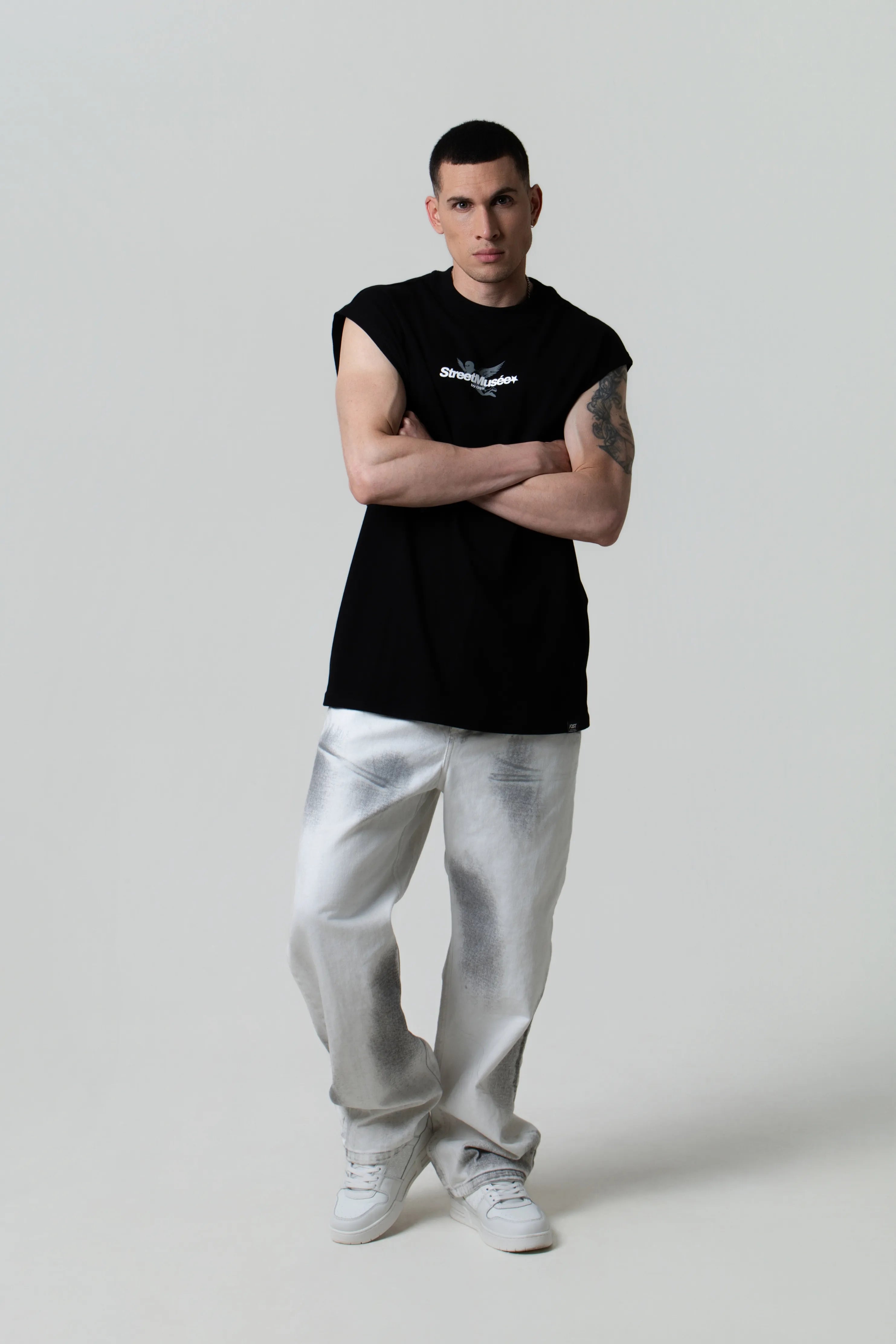 CAMISETA MANGA SISA COLOR NEGRO