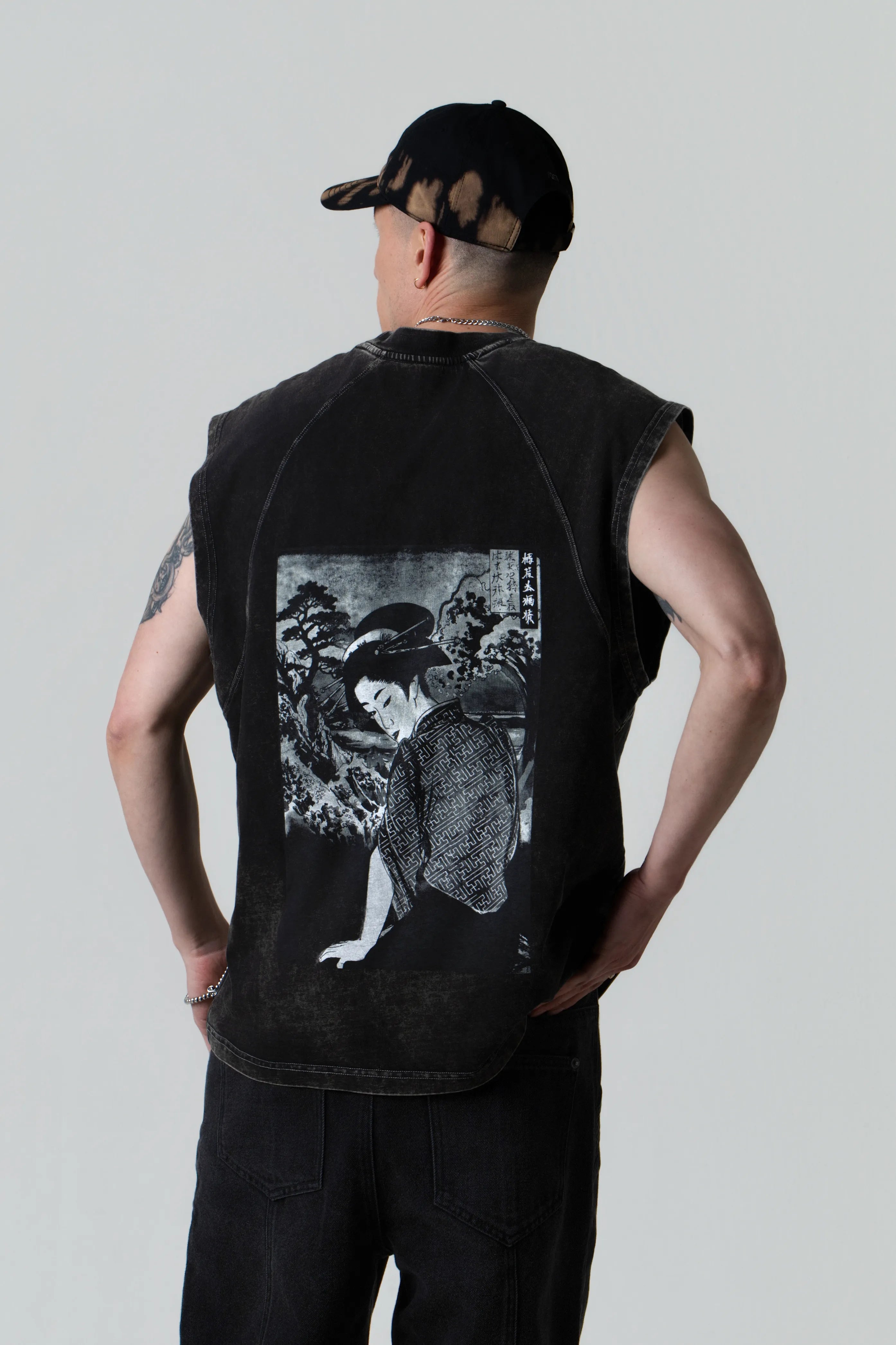 CAMISETA MANGA SISA COLOR NEGRO