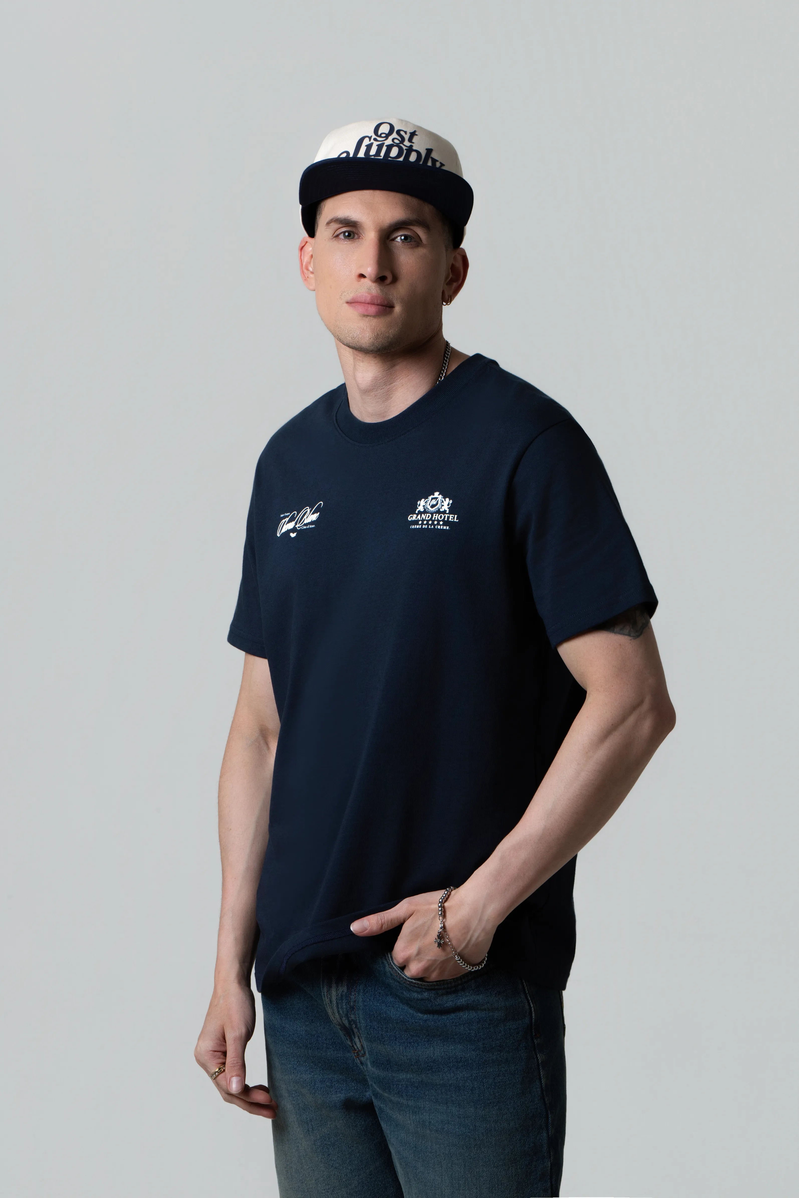 CAMISETA MANGA CORTA COLOR AZUL OSCURO