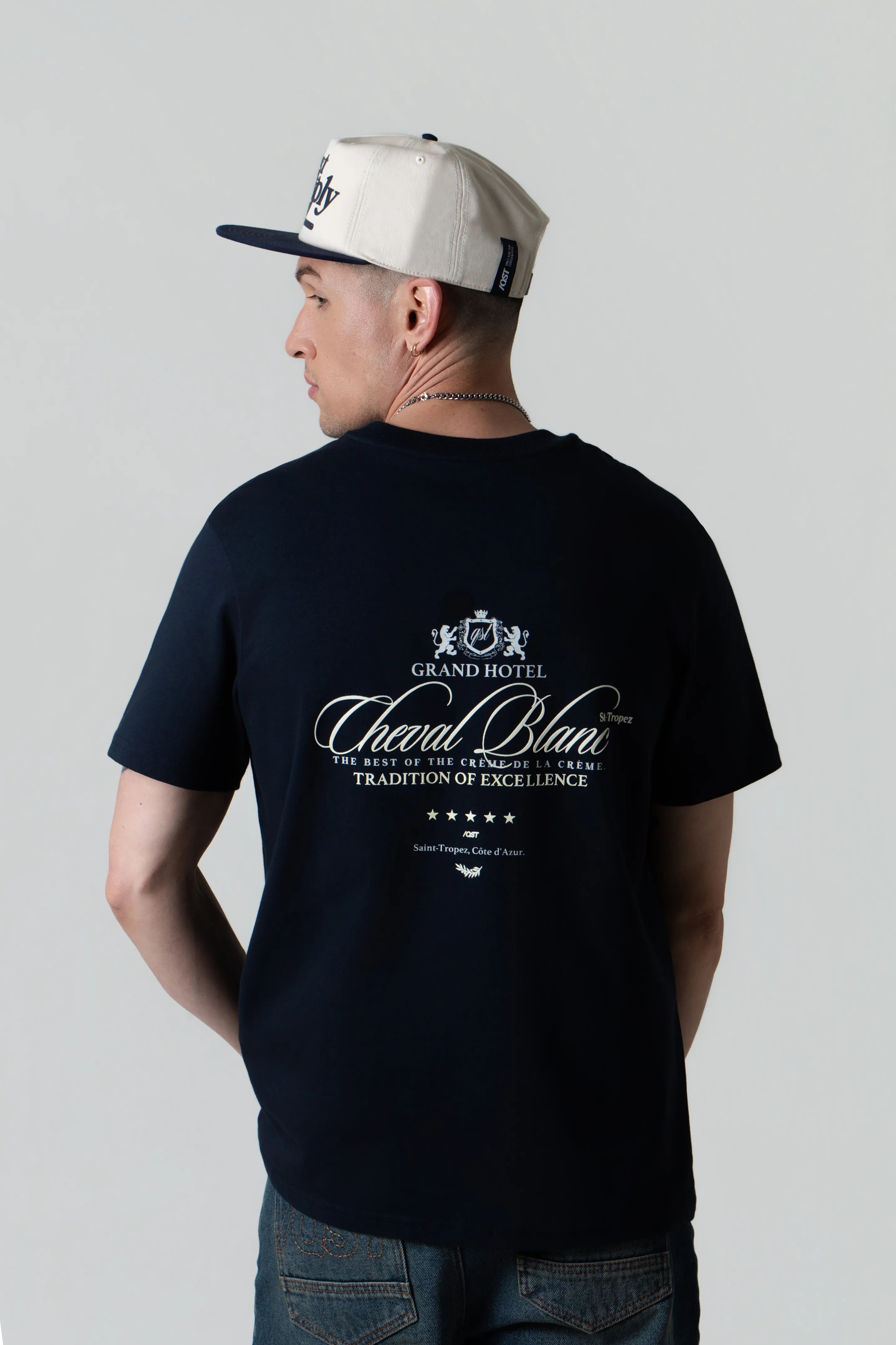 CAMISETA MANGA CORTA COLOR AZUL OSCURO
