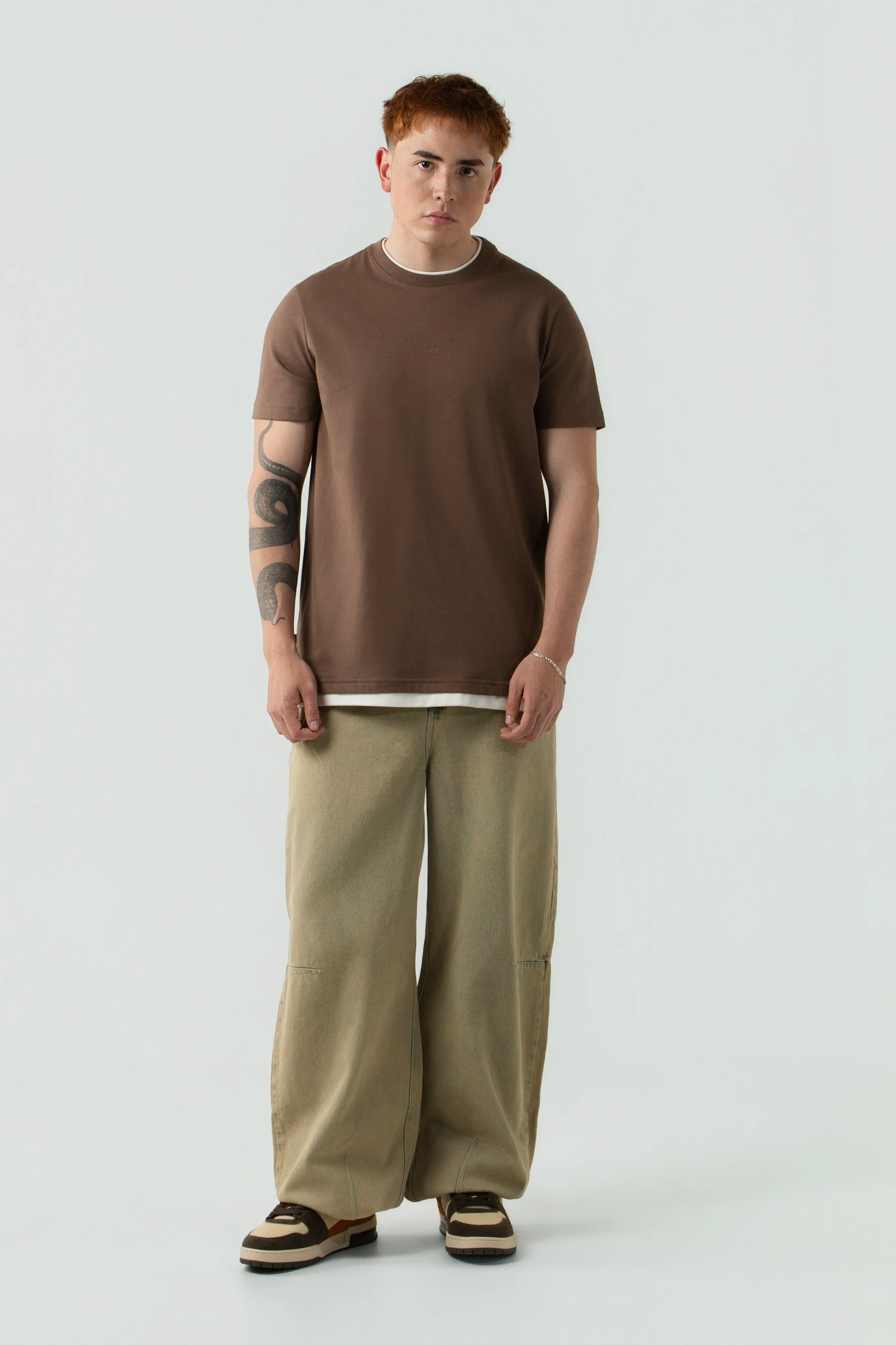 CAMISETA MANGA CORTA COLOR SHAVED CHOCOLATE