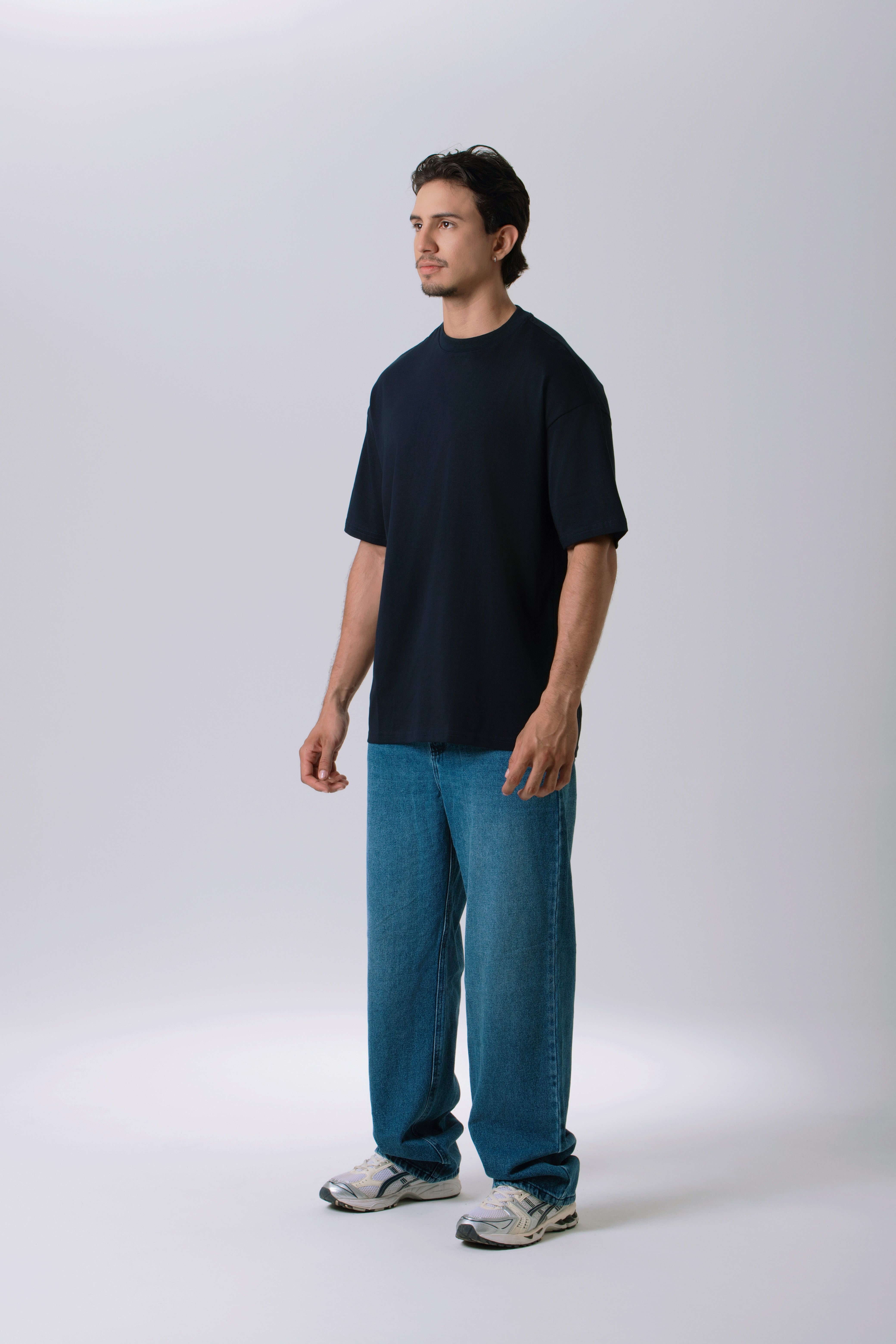 CAMISETA OVERSIZE COLOR AZUL NOCHE