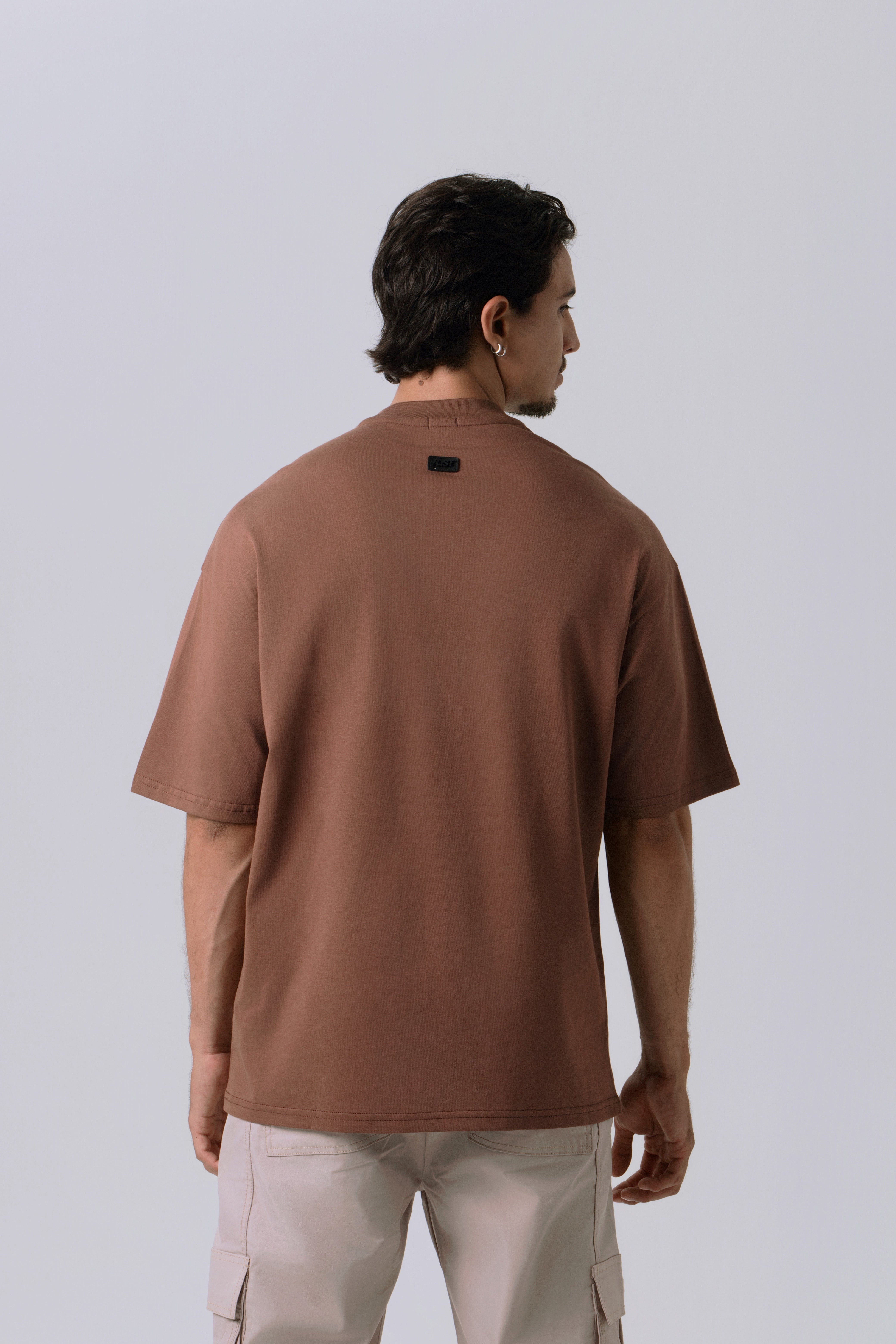 CAMISETA OVERSIZE COLOR BRUNETTE