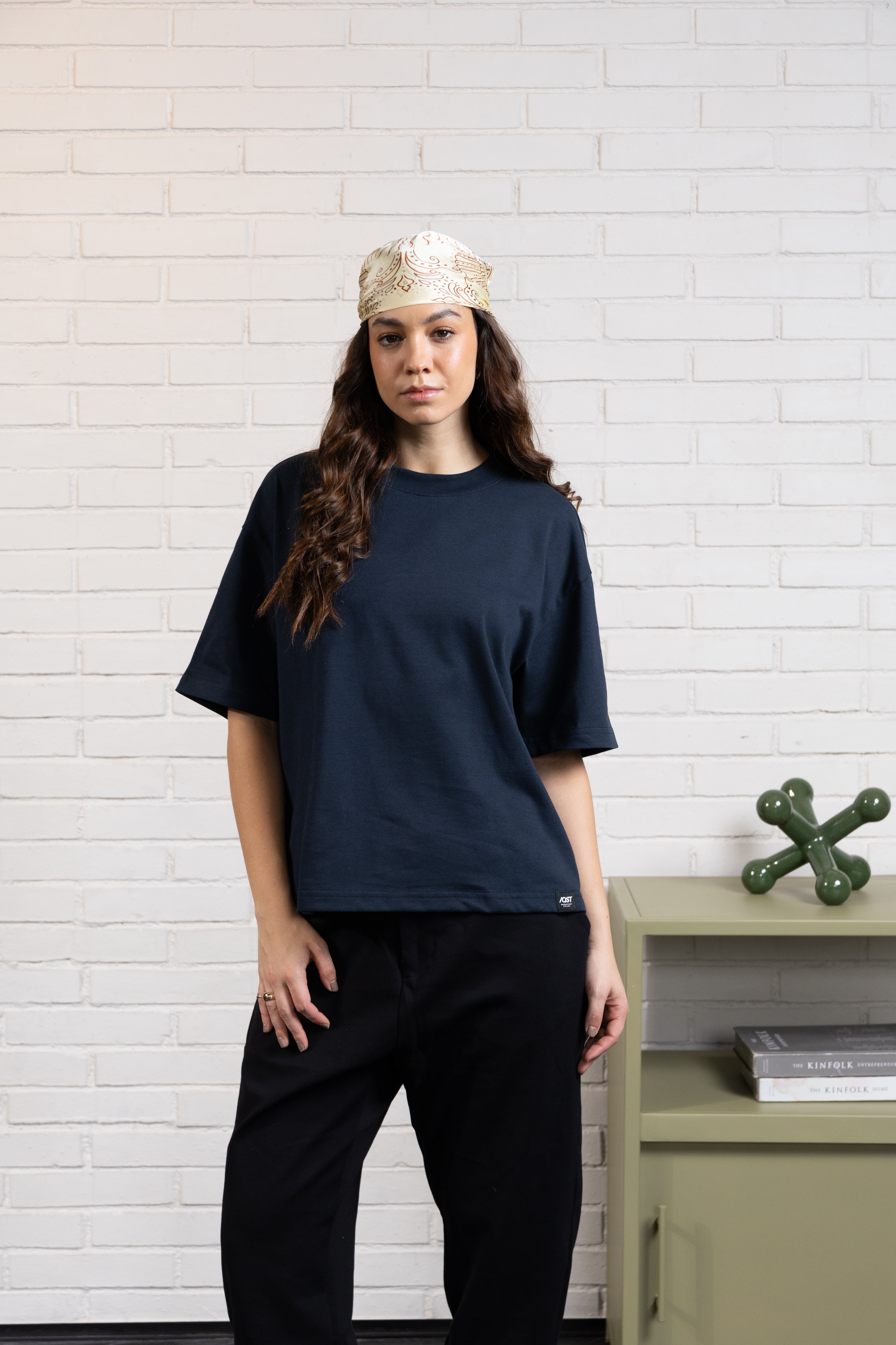 CAMISETA MANGA CORTA COLOR AZUL OSCURO