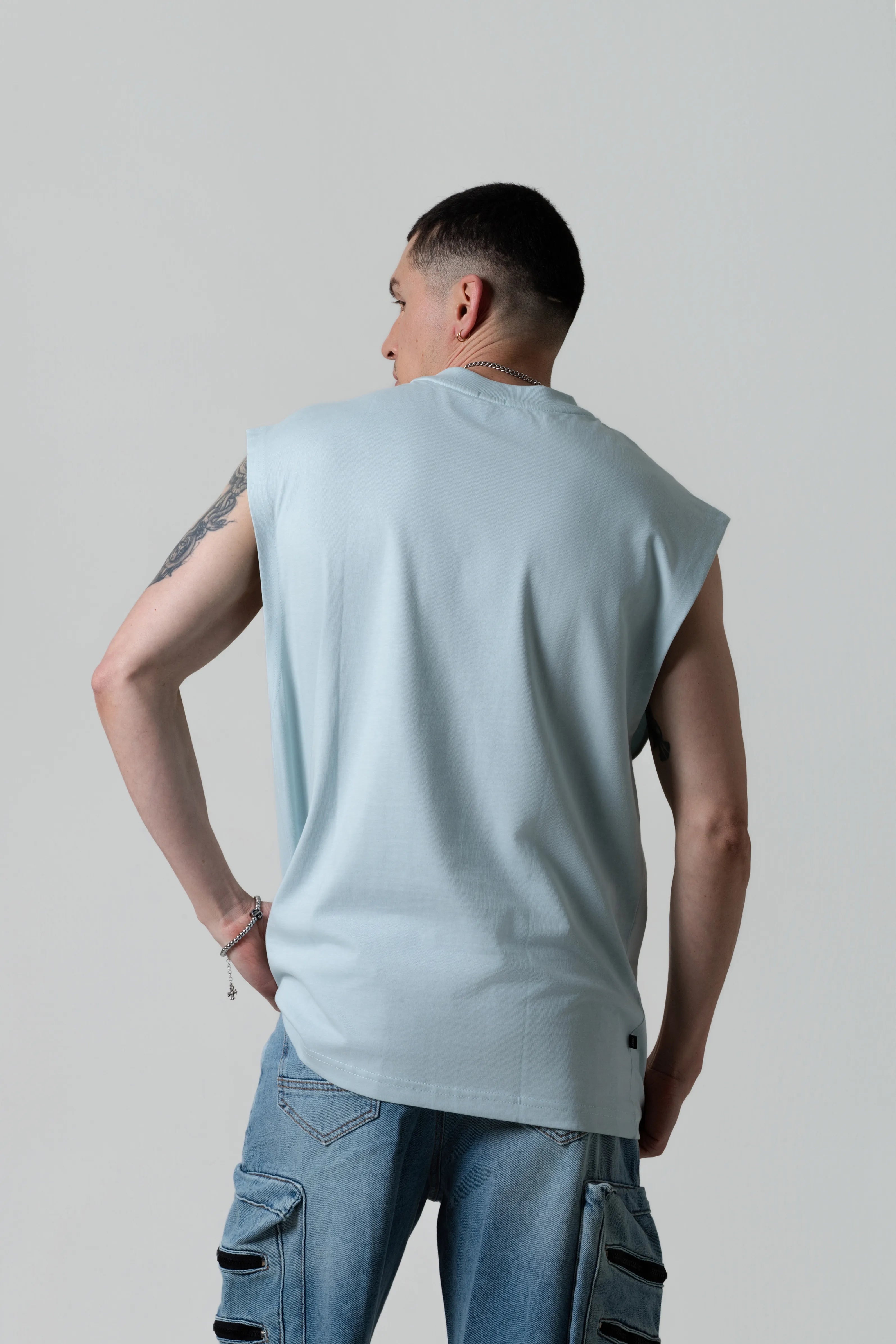 CAMISETA MANGA CORTA COLOR BABY BLUE
