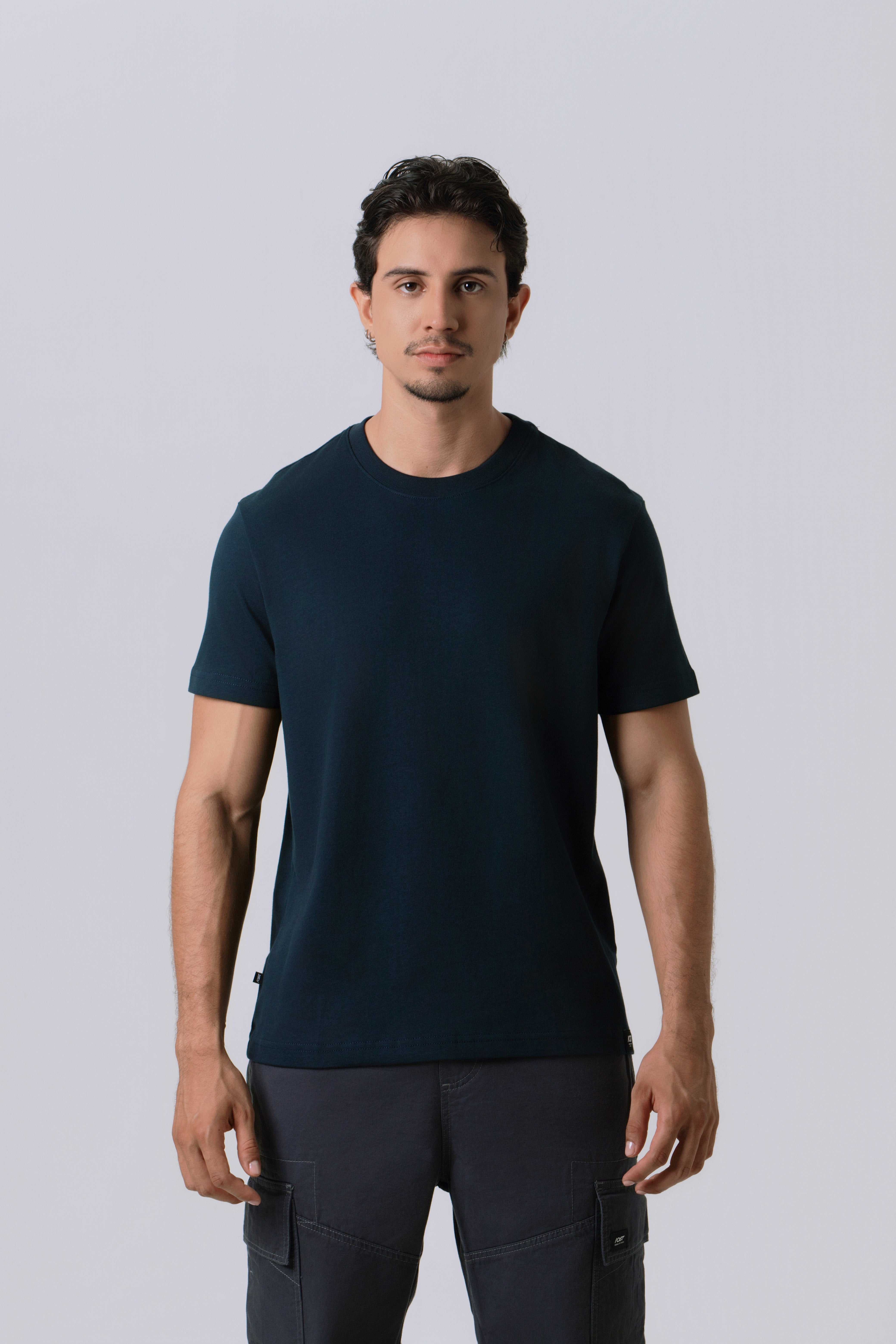 CAMISETA MANGA CORTA COLOR AZUL OSCURO