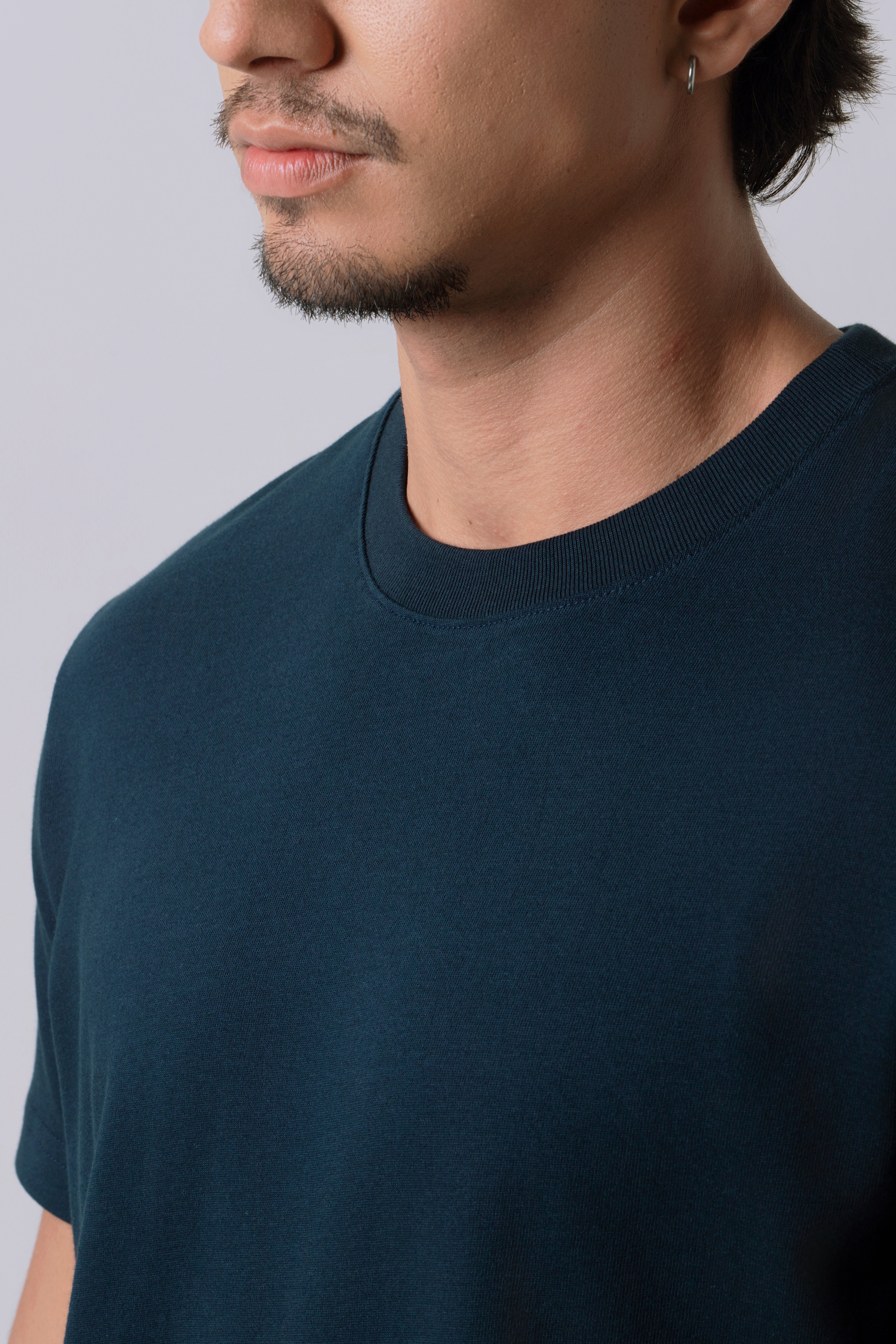 CAMISETA MANGA CORTA COLOR AZUL OSCURO