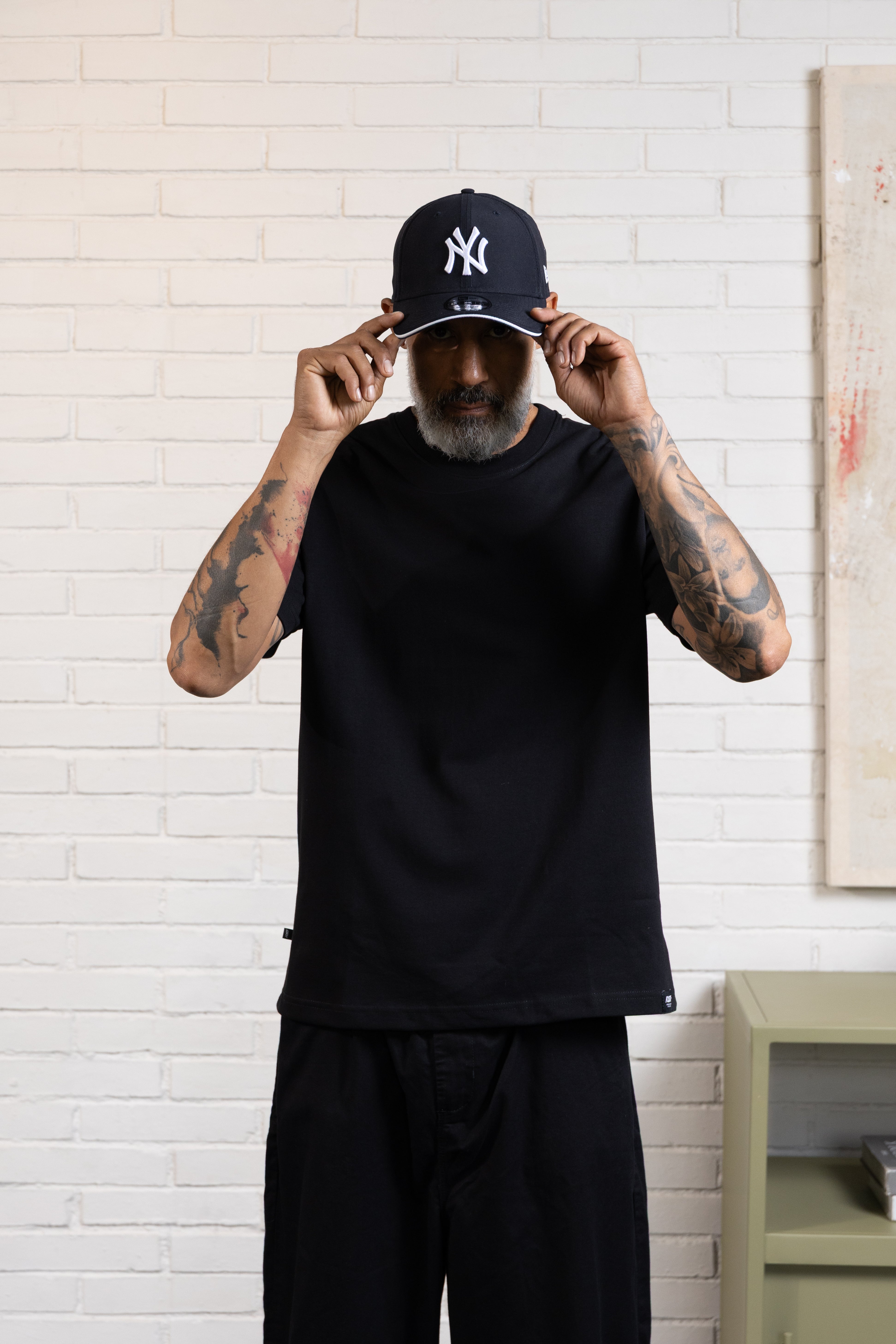 CAMISETA MANGA CORTA COLOR NEGRO