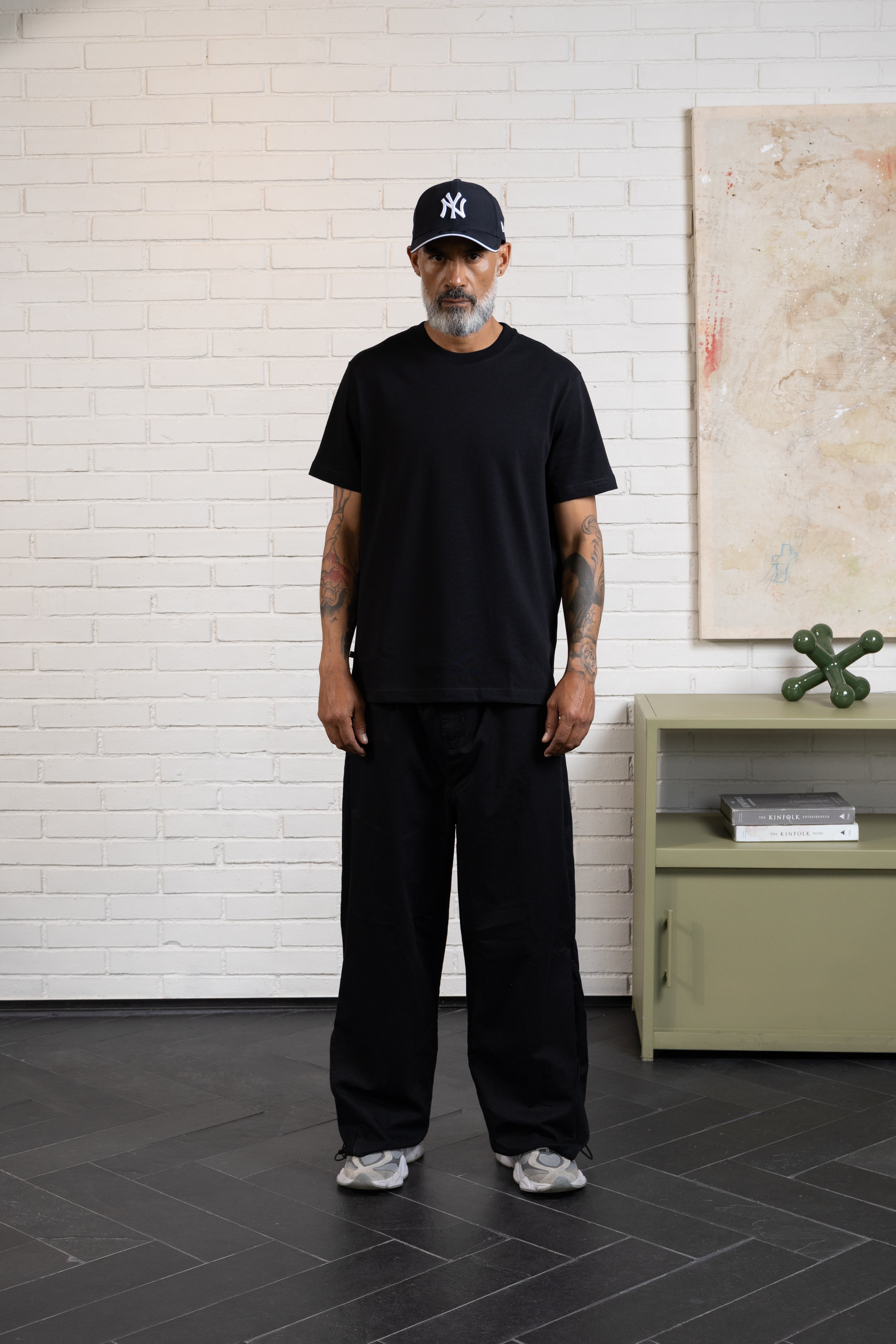 CAMISETA MANGA CORTA COLOR NEGRO