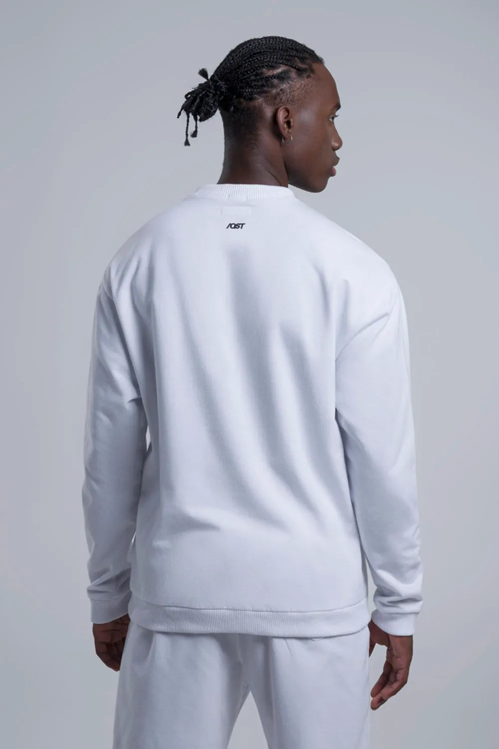 CREWNECK OVERSIZE ESENCIAL WHITE - QST